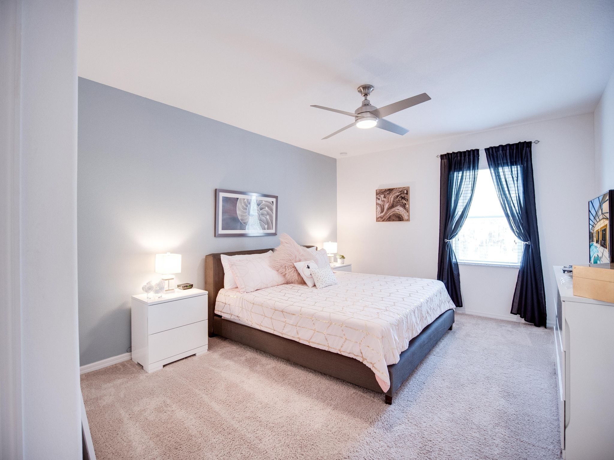 Photo of Haus in Davenport mit kostenlosem Parkplatz und Blick auf das Naturschutzgebiet