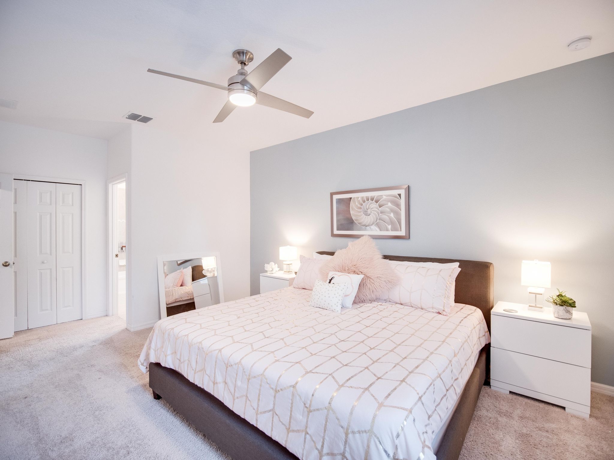 Photo of Haus in Davenport mit kostenlosem Parkplatz und Blick auf das Naturschutzgebiet