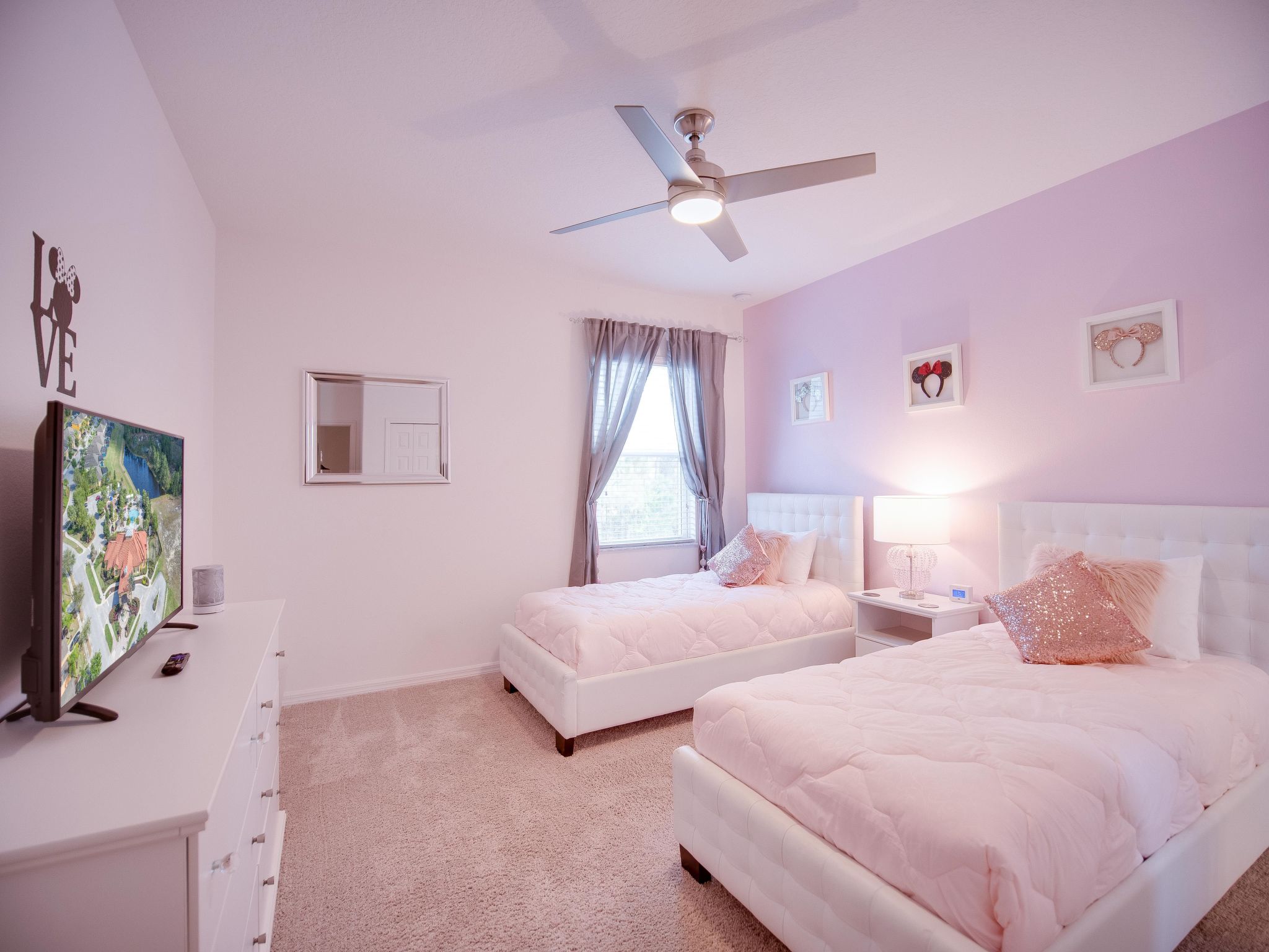 Photo of Haus in Davenport mit kostenlosem Parkplatz und Blick auf das Naturschutzgebiet