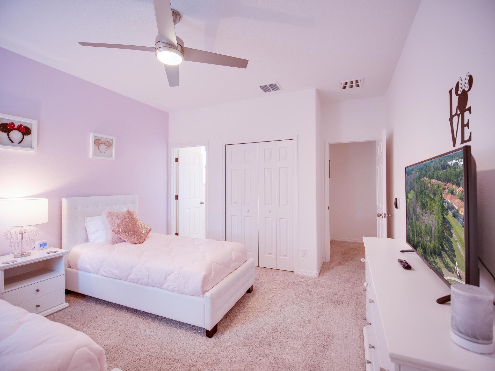 Photo of Haus in Davenport mit kostenlosem Parkplatz und Blick auf das Naturschutzgebiet