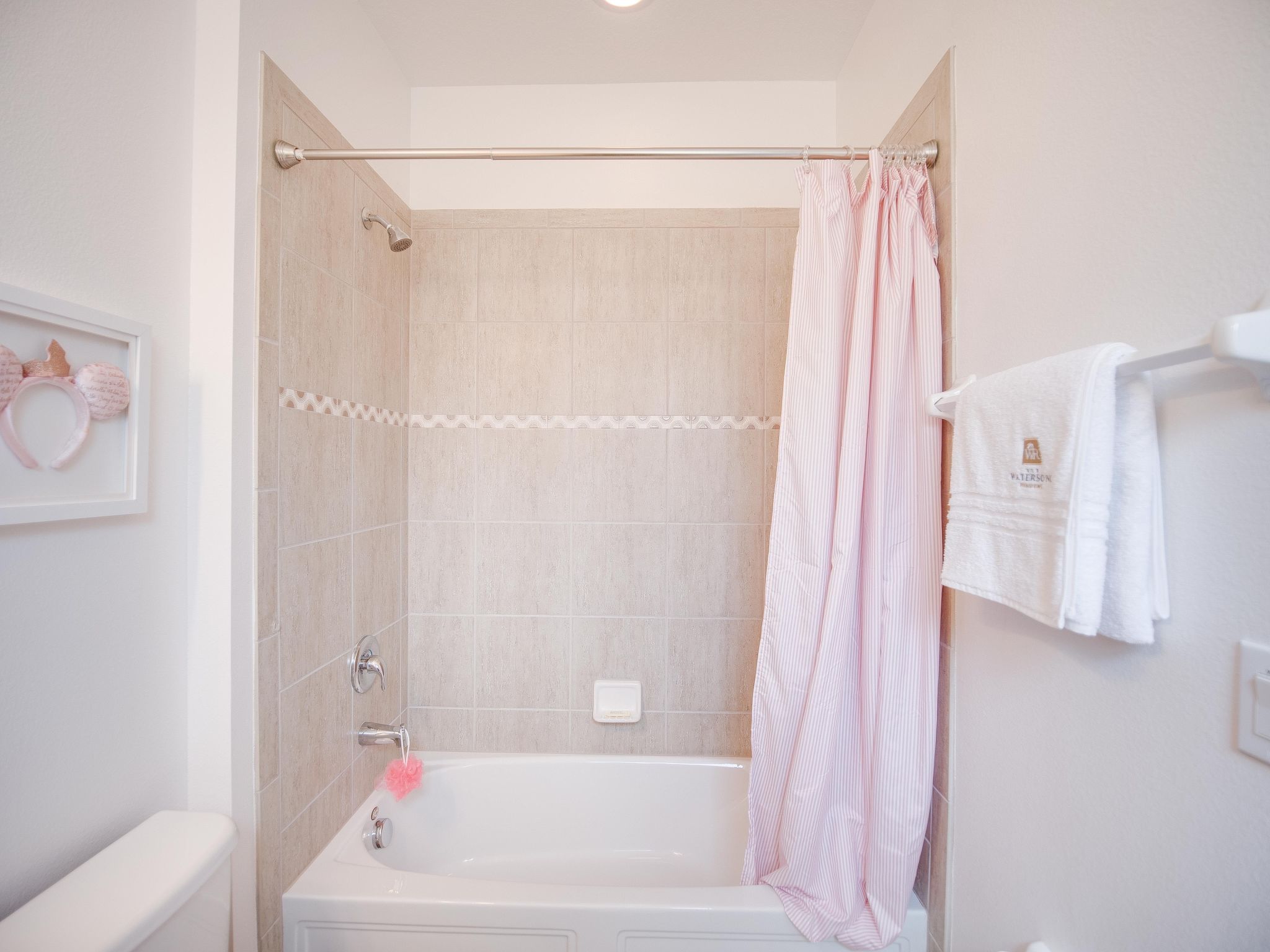 Photo of Haus in Davenport mit kostenlosem Parkplatz und Blick auf das Naturschutzgebiet