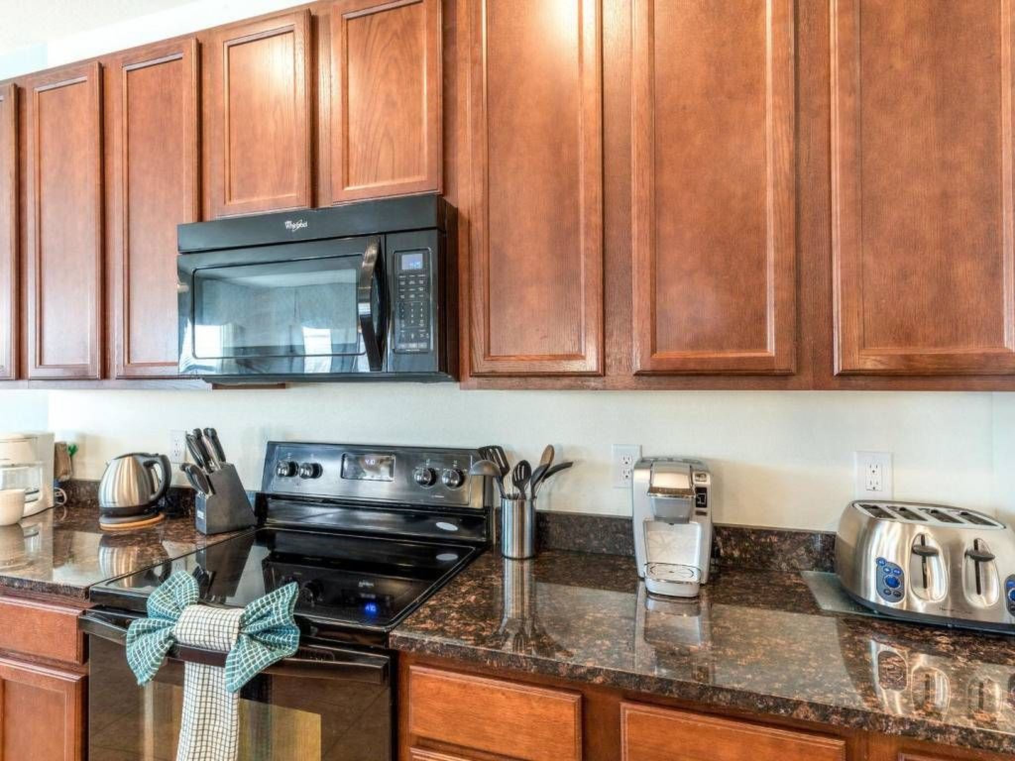 Photo of Haus in Davenport mit großem Pool und Blick auf das Naturschutzgebiet