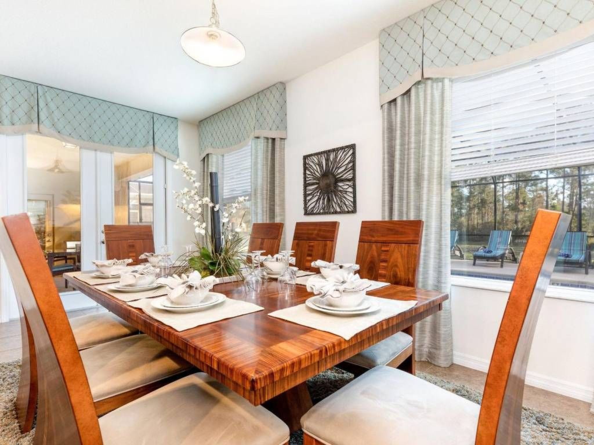 Photo of Haus in Davenport mit großem Pool und Blick auf das Naturschutzgebiet