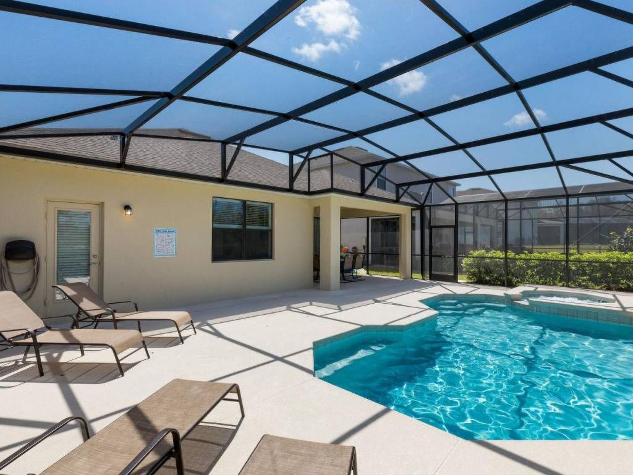 Photo of Haus in Davenport mit privatem Pool und Blick auf das Naturschutzgebiet