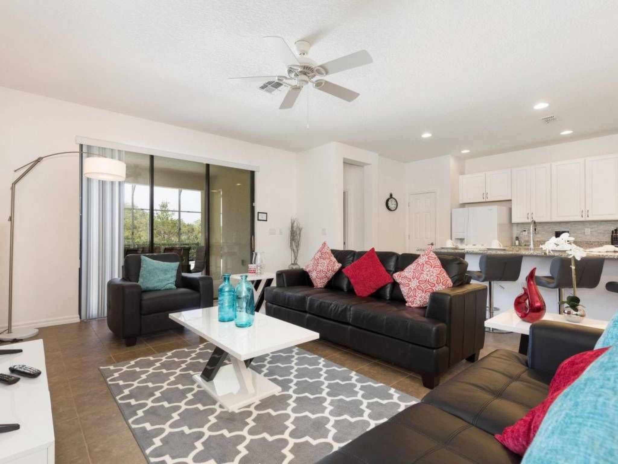 Photo of Haus in Davenport mit privatem Pool und Blick auf das Naturschutzgebiet