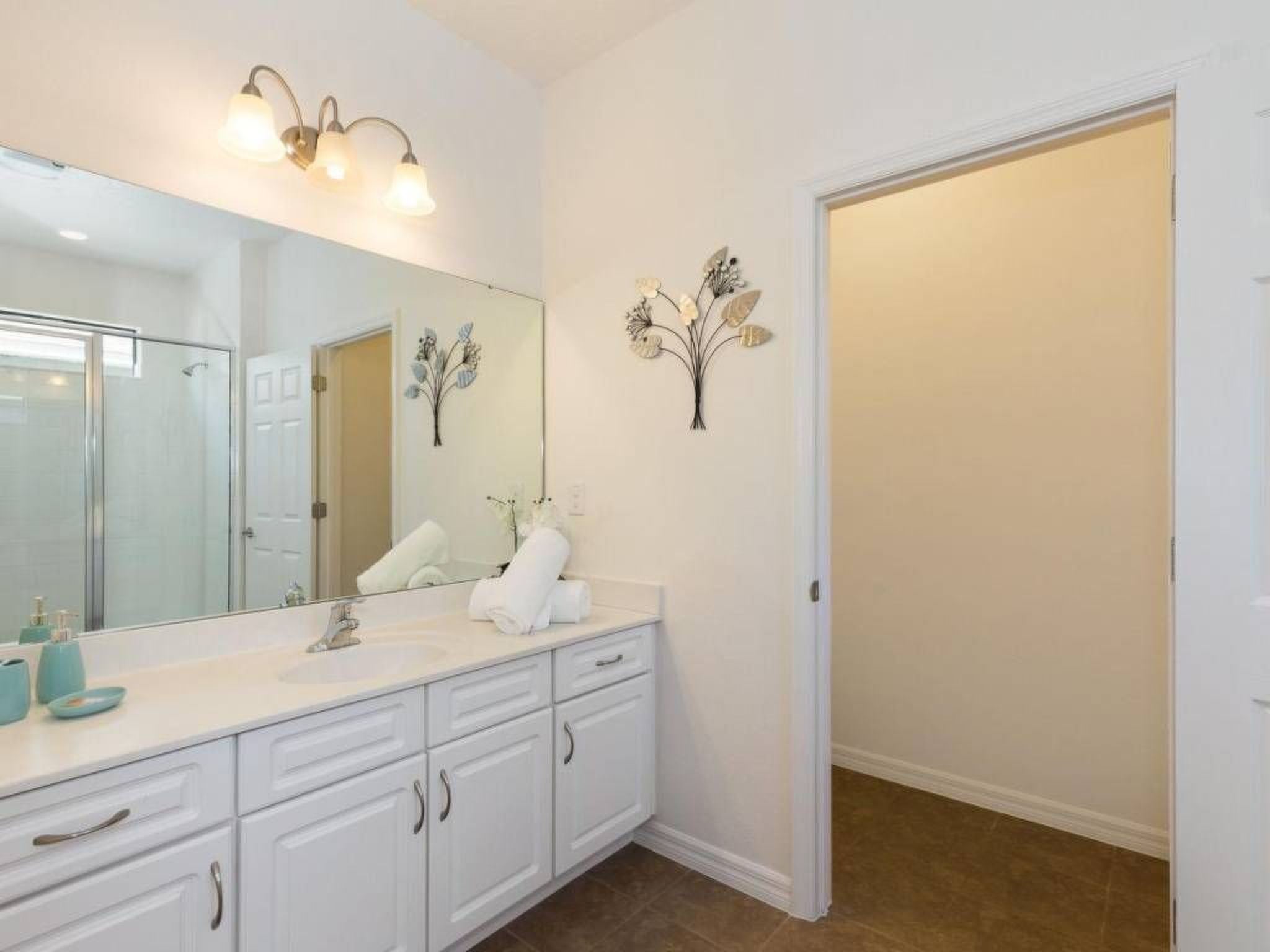 Photo of Haus in Davenport mit privatem Pool und Blick auf das Naturschutzgebiet