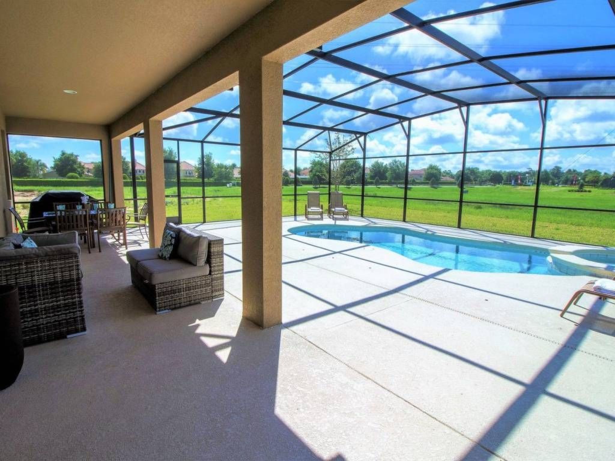 Photo of in Davenport mit Pool in Südlage und herrlicher Aussicht
