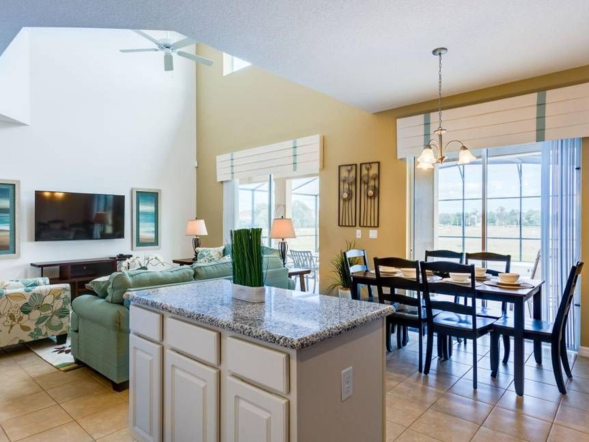 Photo of in Davenport mit Pool in Südlage und herrlicher Aussicht