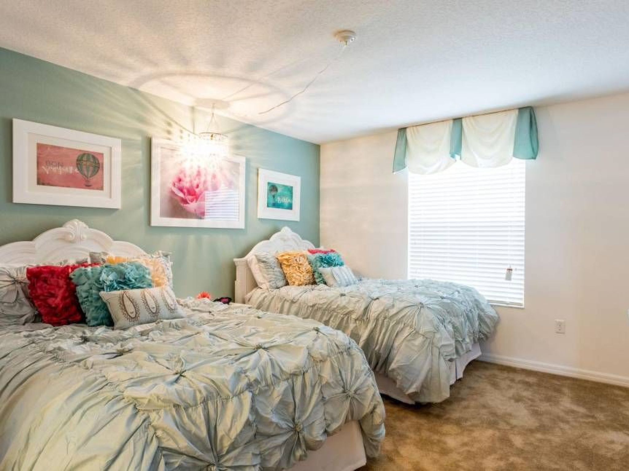 Photo of in Davenport mit Pool in Südlage und herrlicher Aussicht