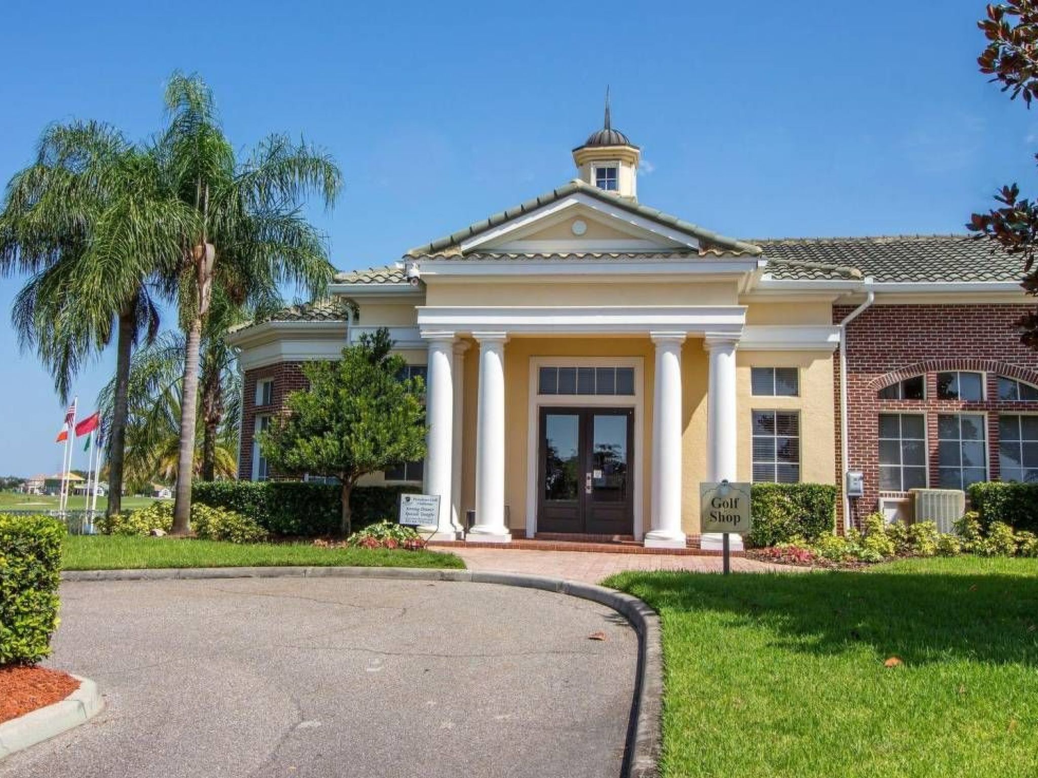 Photo of in Davenport mit Pool in Südlage und herrlicher Aussicht