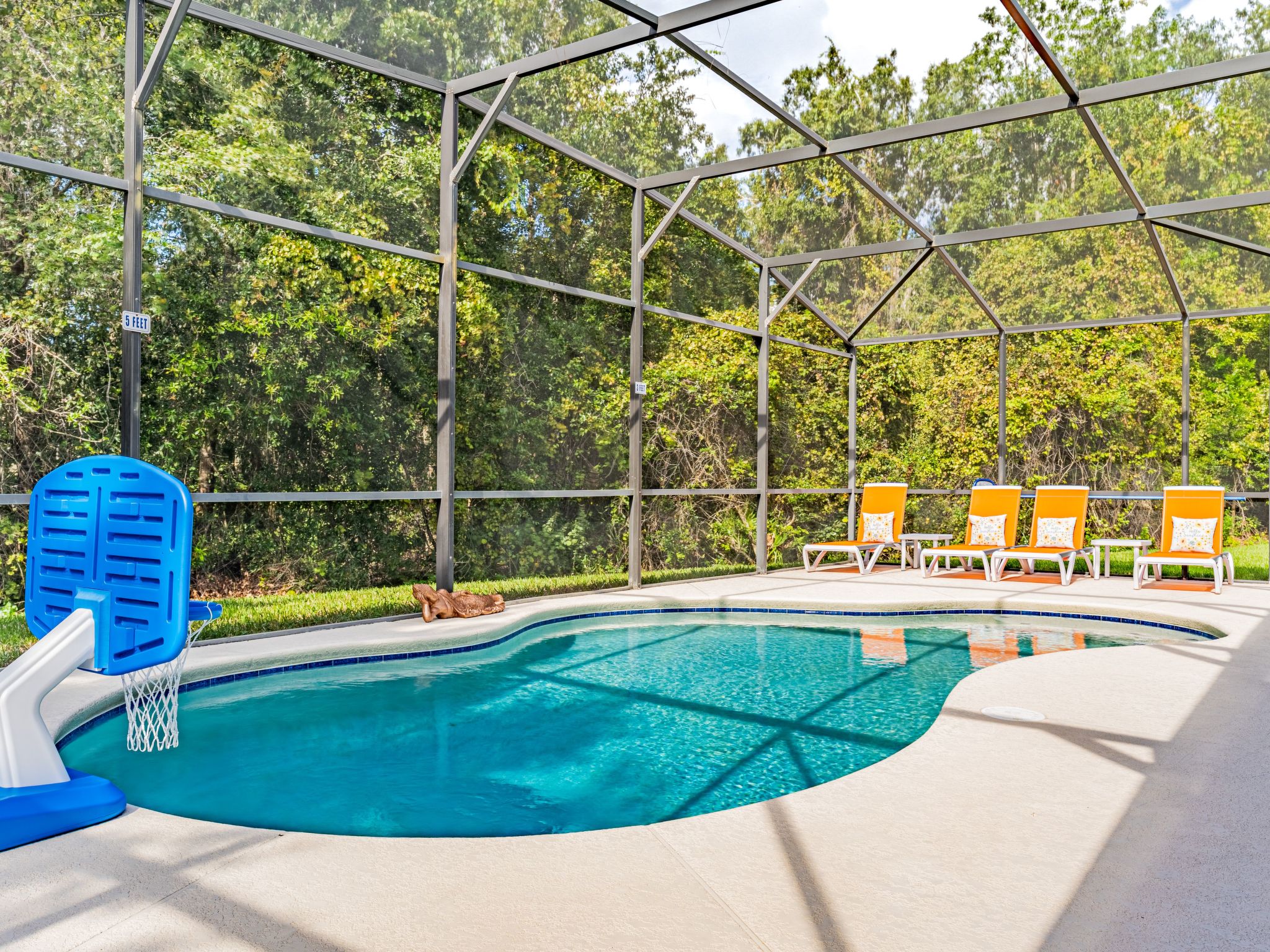 Photo of Cypress Pointe Villa mit privatem Pool bei Sonnenuntergang