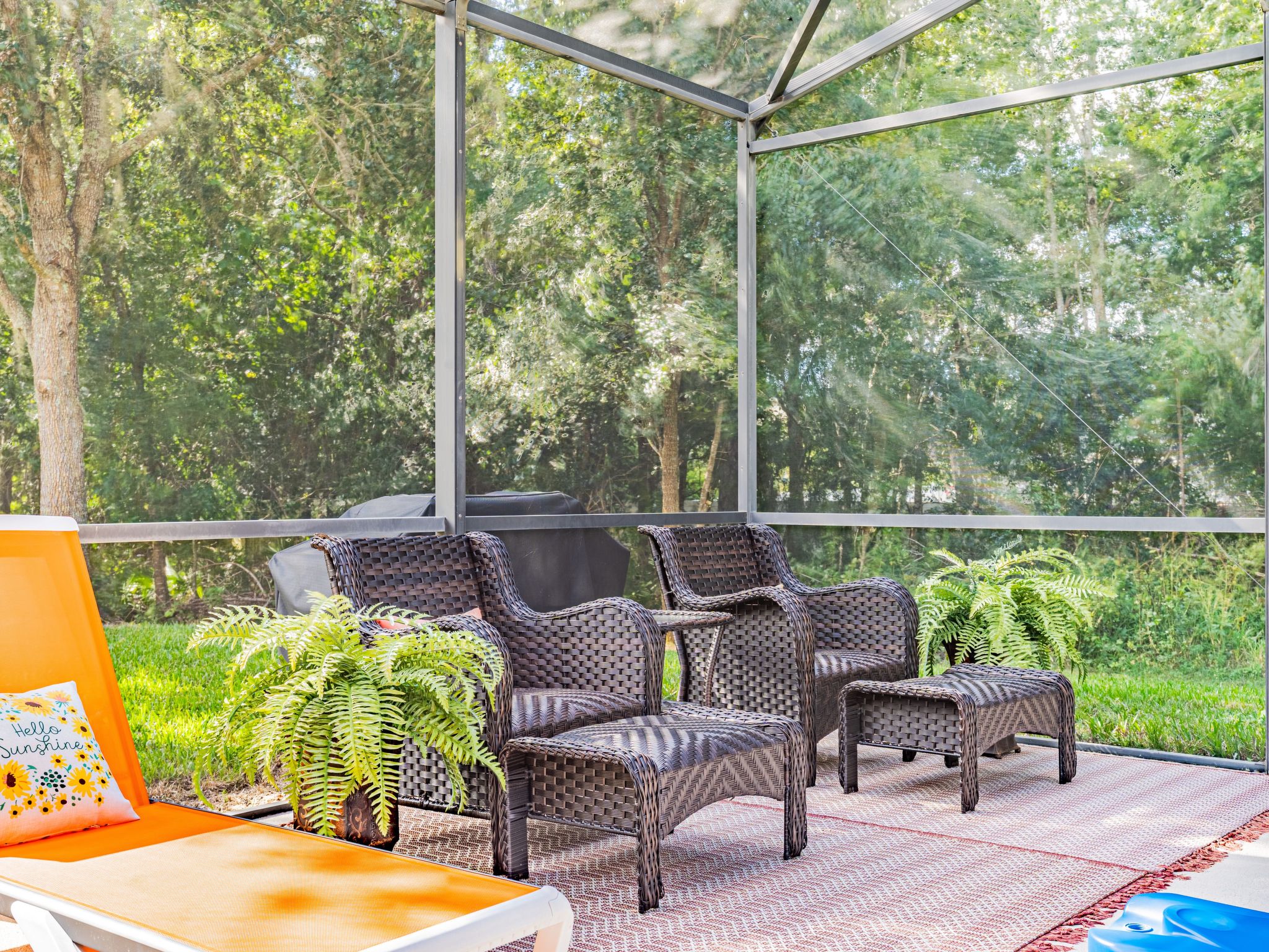 Photo of Cypress Pointe Villa mit privatem Pool bei Sonnenuntergang