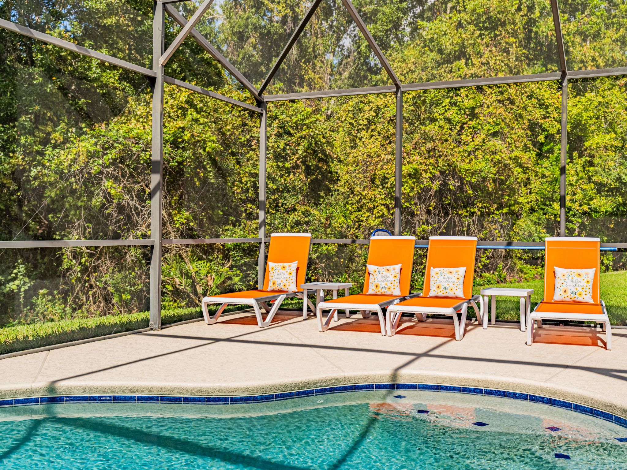 Photo of Cypress Pointe Villa mit privatem Pool bei Sonnenuntergang