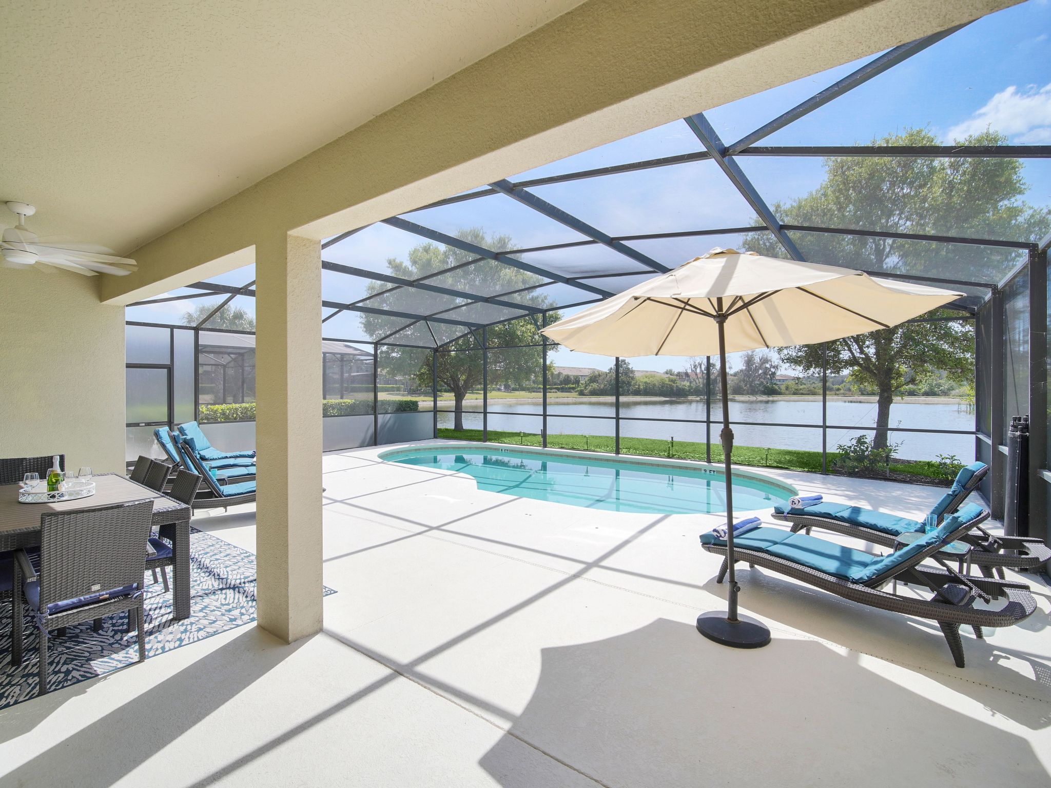 Photo of Solterra Rückzugsort in der Nähe von Disney Magic