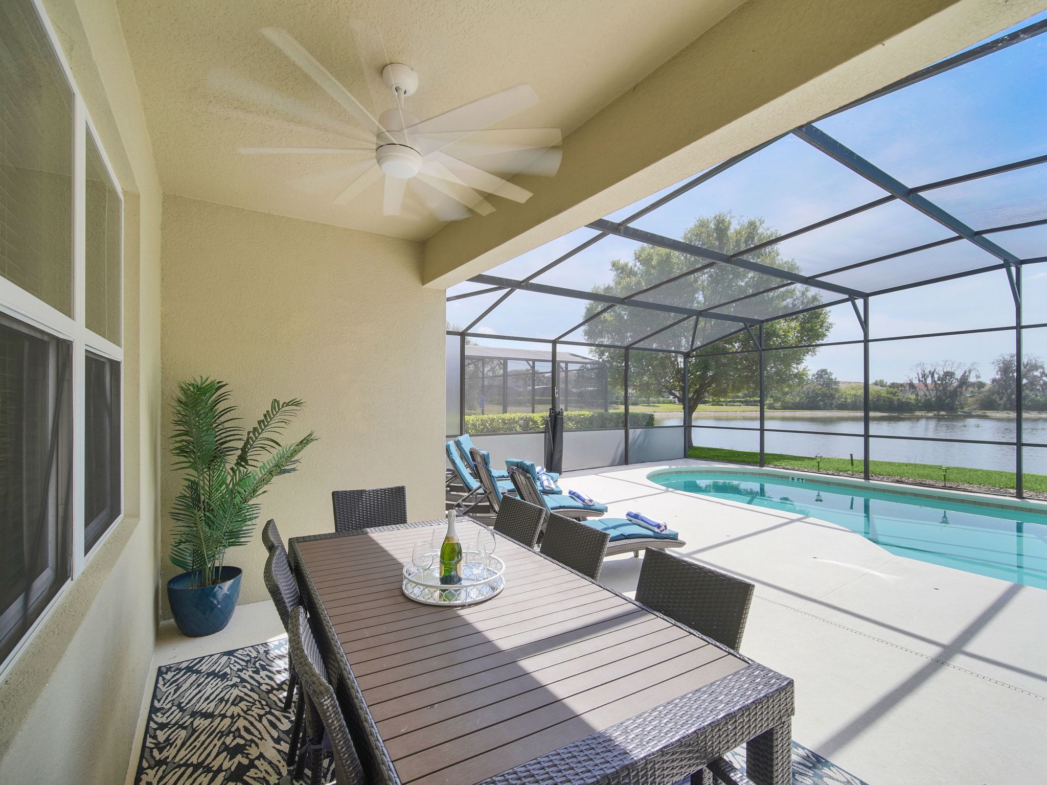 Photo of Solterra Rückzugsort in der Nähe von Disney Magic