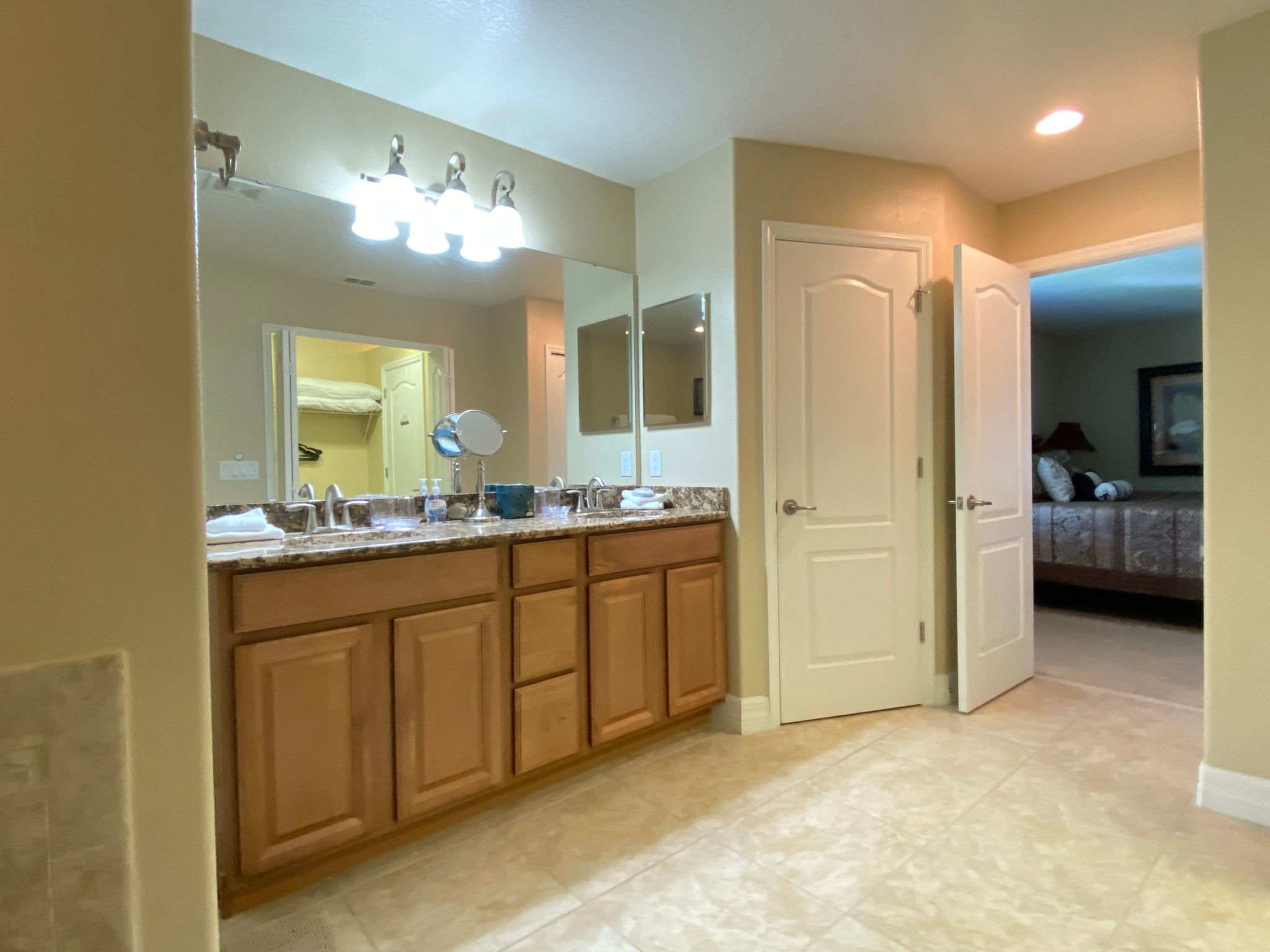 Photo of Aktualisiertes Haus mit 4 Schlafzimmern und viel Wohnraum