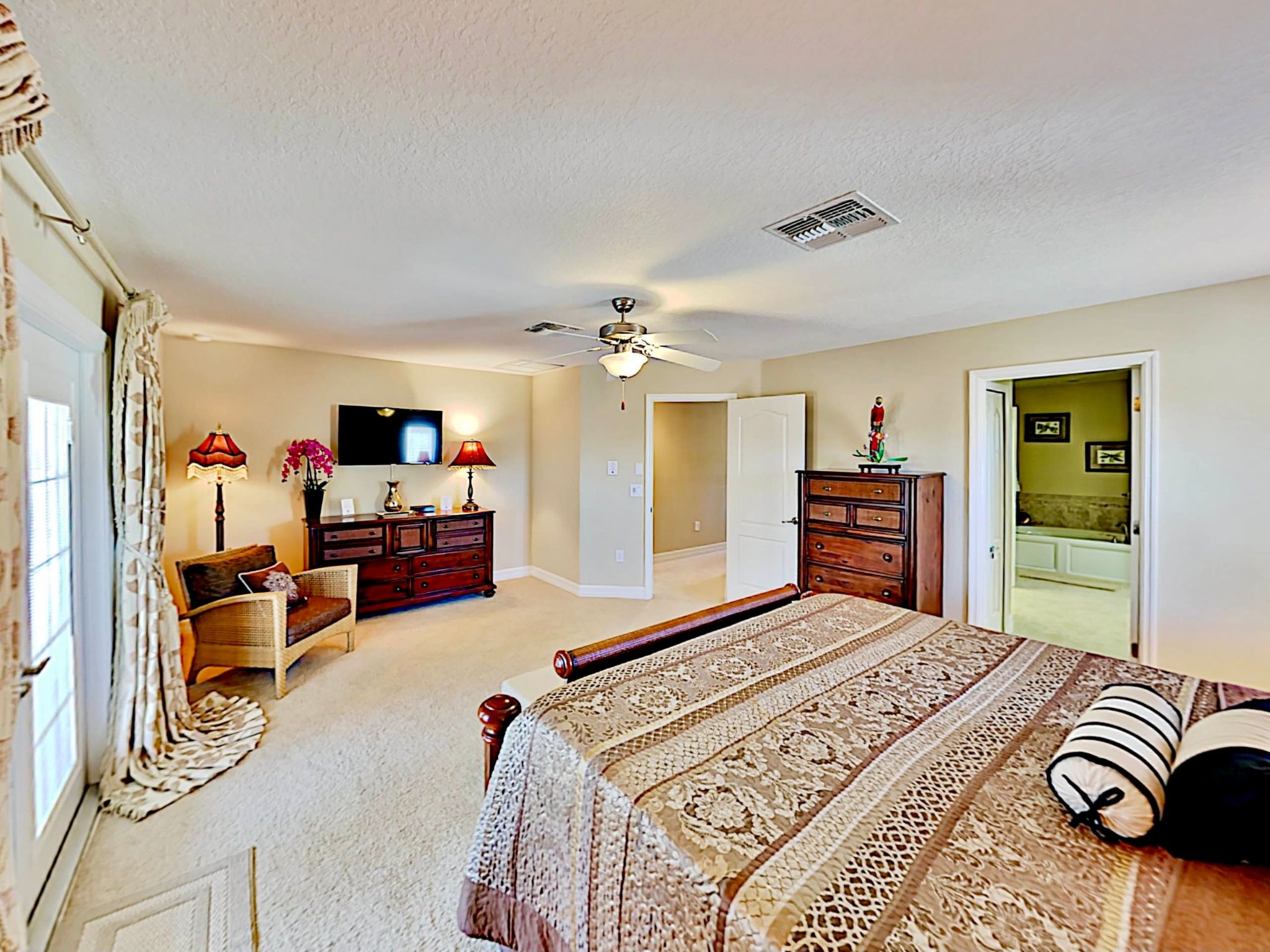 Photo of Aktualisiertes Haus mit 4 Schlafzimmern und viel Wohnraum