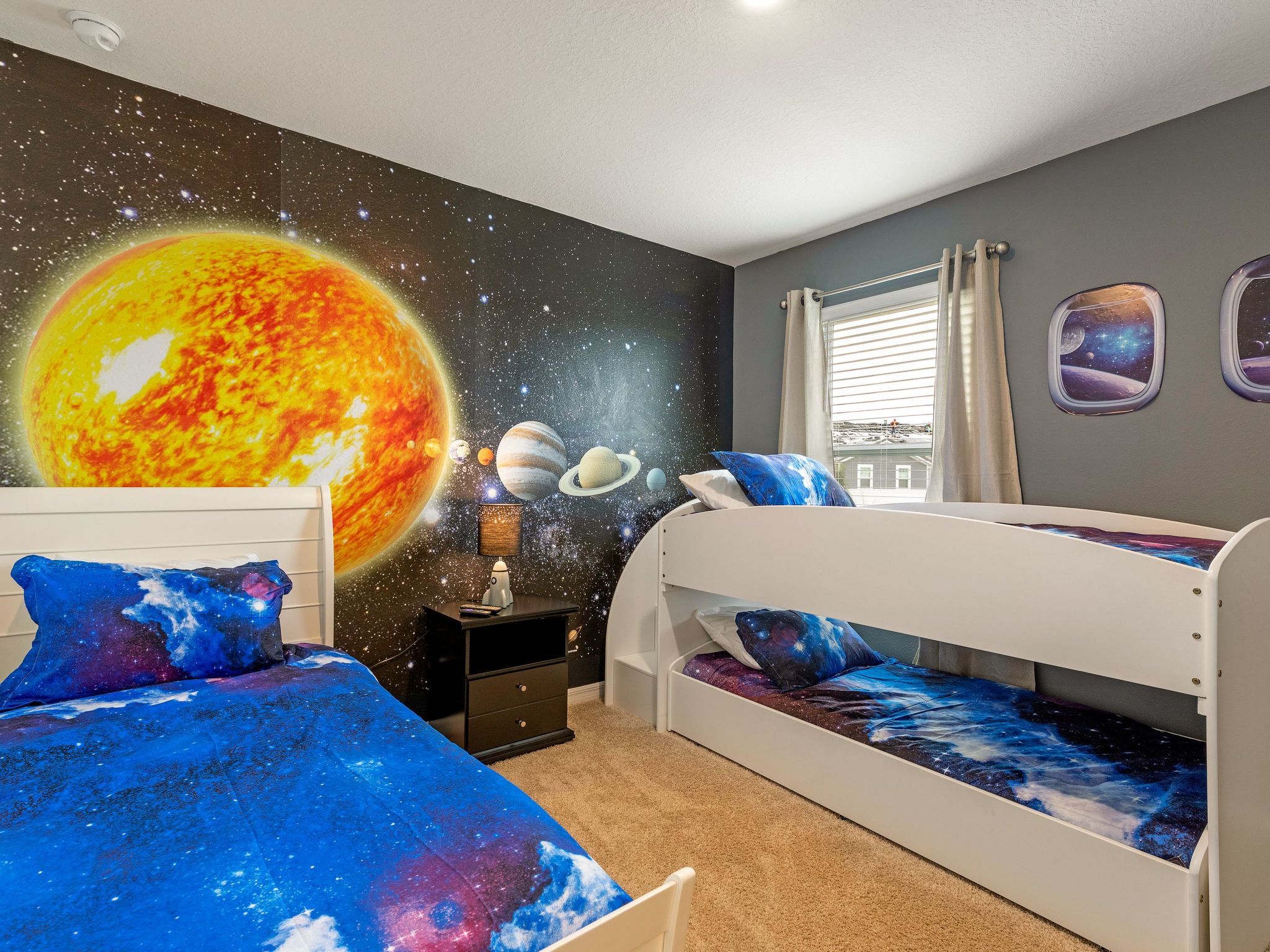 Photo of Geräumige Unterkunft mit Seeblick in der Nähe von Disney