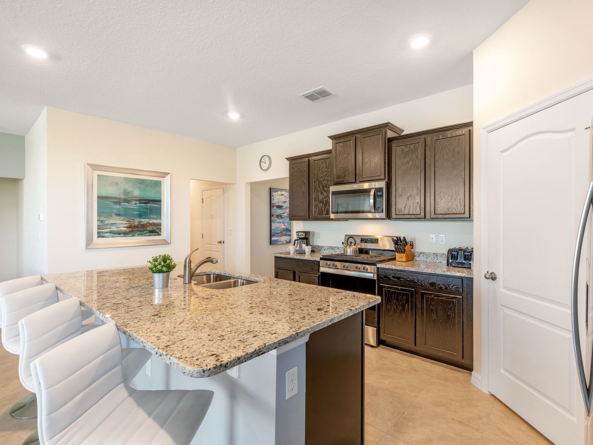 Photo of Geräumige Unterkunft mit Seeblick in der Nähe von Disney