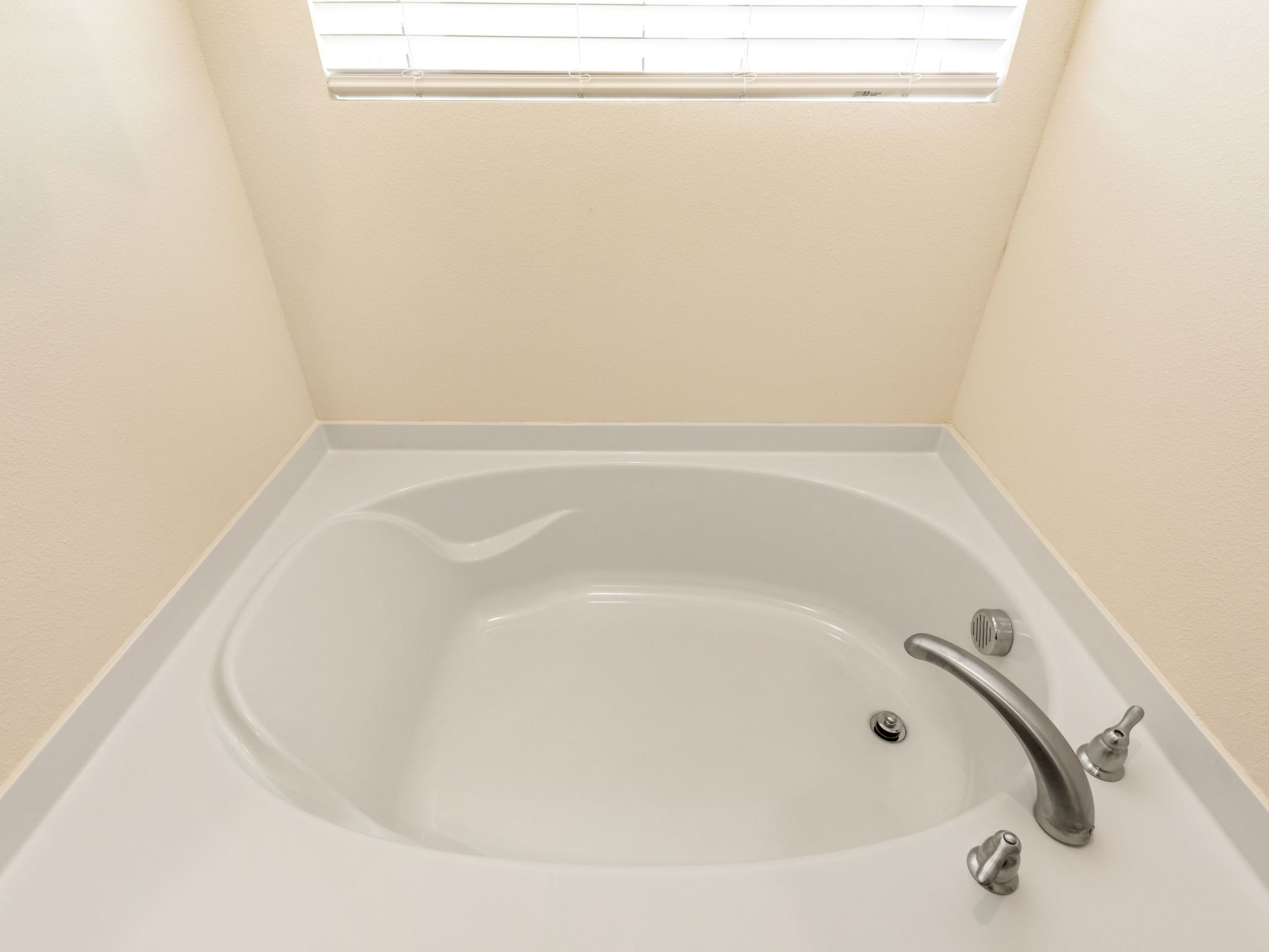 Photo of Geräumige Unterkunft mit Seeblick in der Nähe von Disney