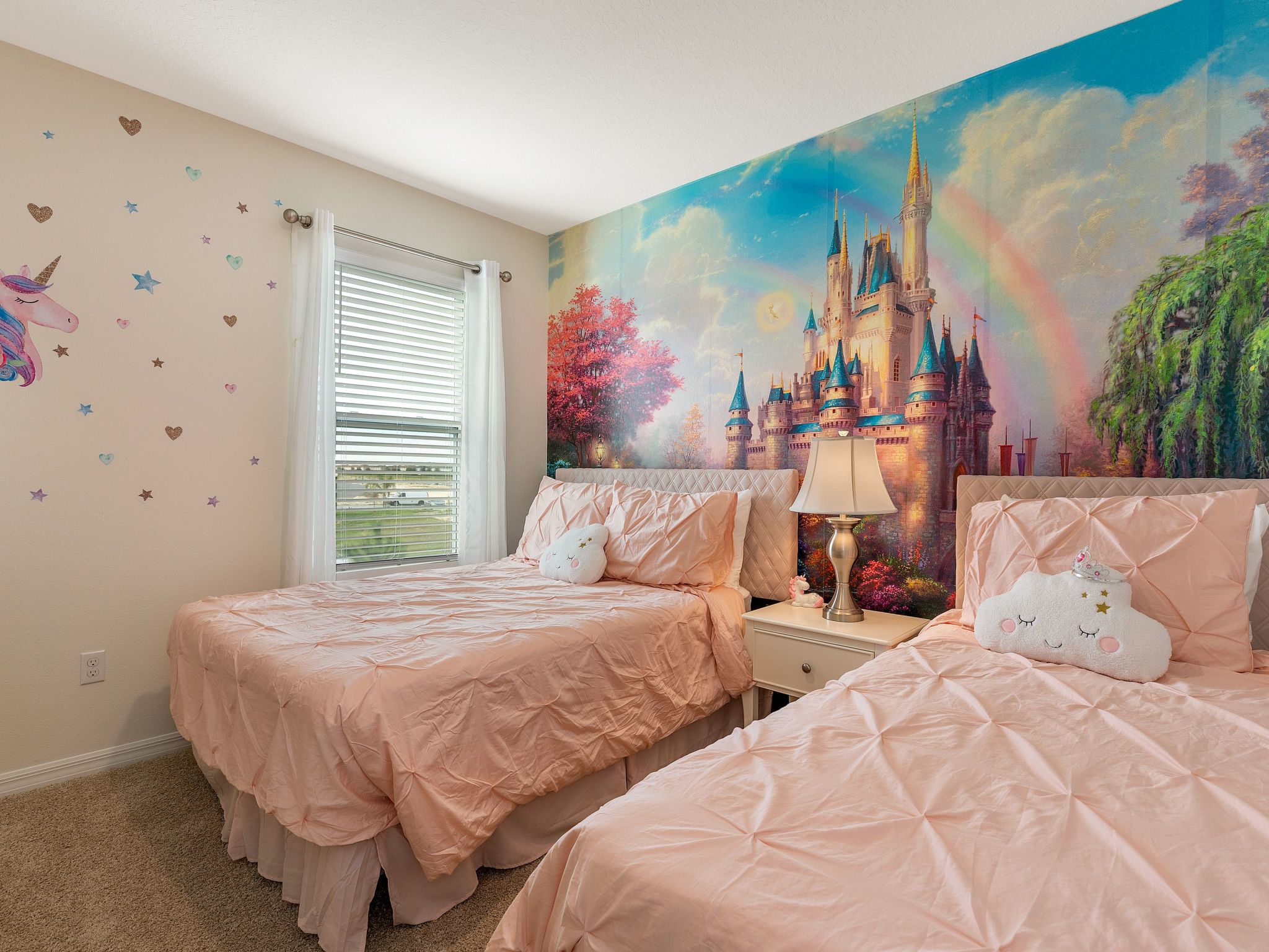 Photo of Geräumige Unterkunft mit Seeblick in der Nähe von Disney