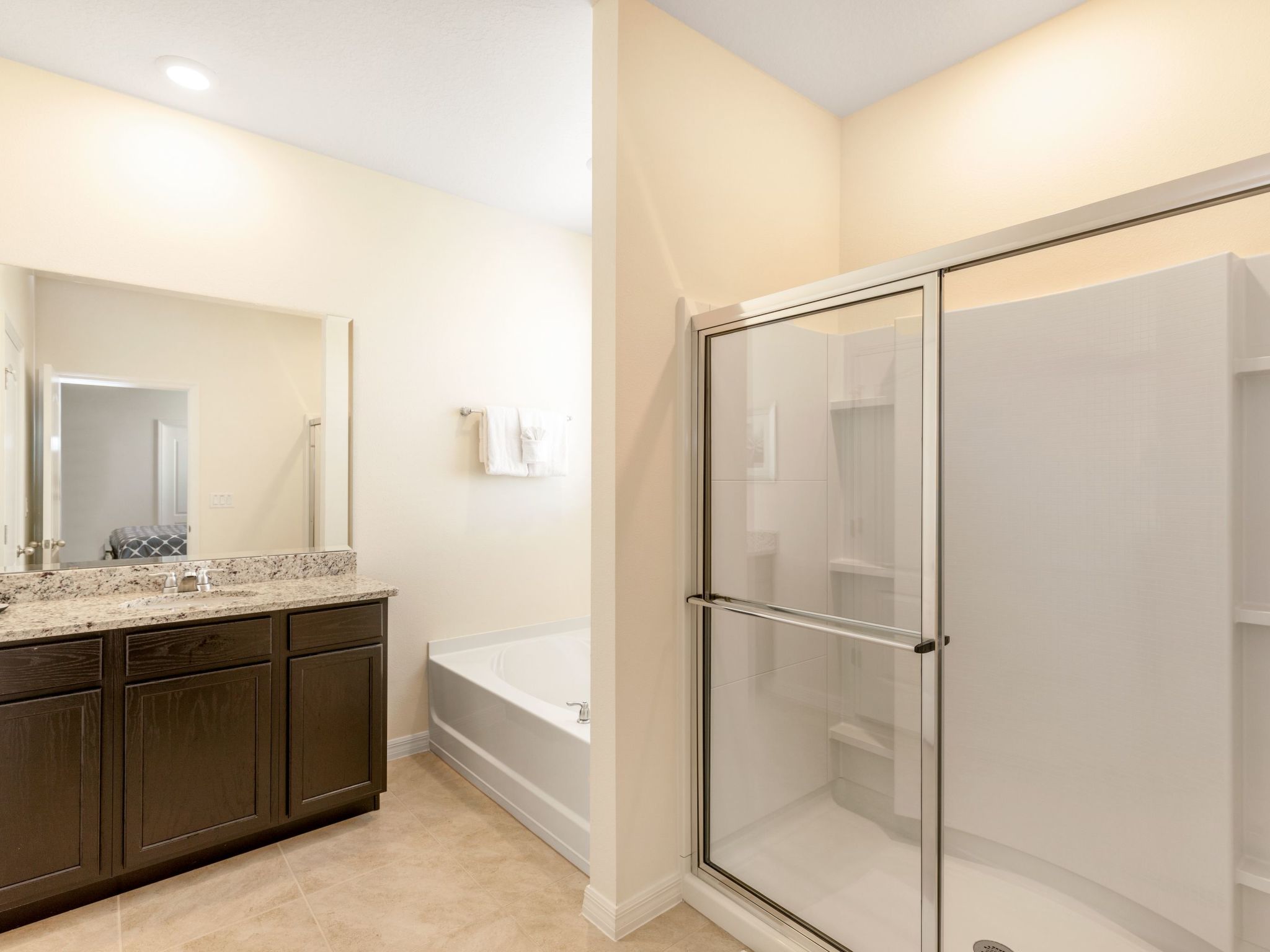 Photo of Geräumige Unterkunft mit Seeblick in der Nähe von Disney