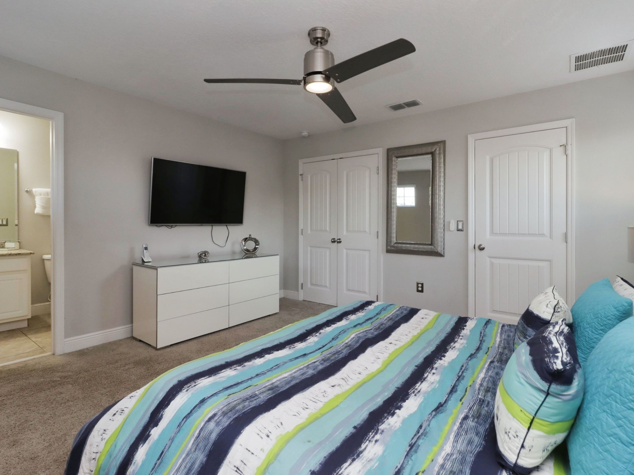 Photo of Südlich ausgerichtete Solterra Villa mit Spa und Spielzimmer