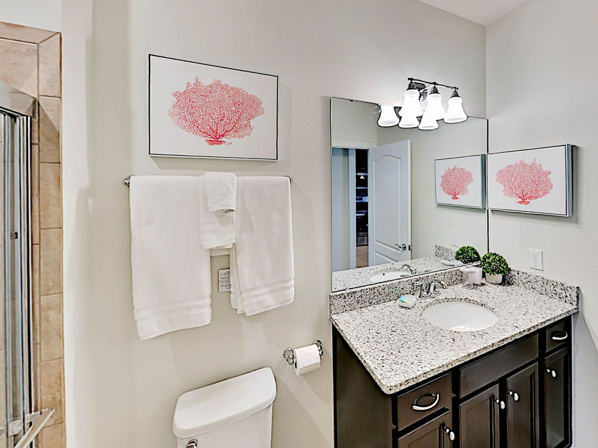 Photo of Aktualisiertes Haus mit 5 Schlafzimmern und großartigen Resort-Annehmlichkeiten