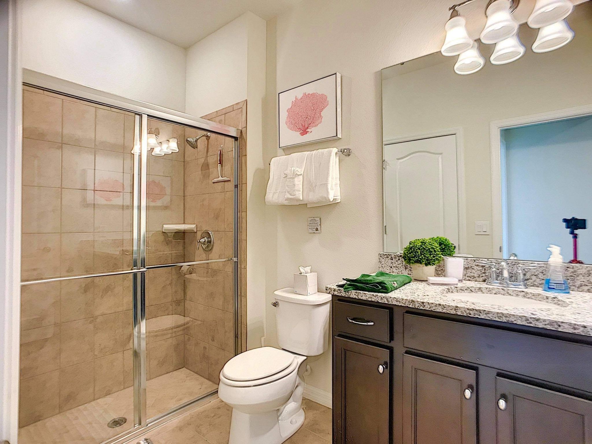 Photo of Aktualisiertes Haus mit 5 Schlafzimmern und großartigen Resort-Annehmlichkeiten