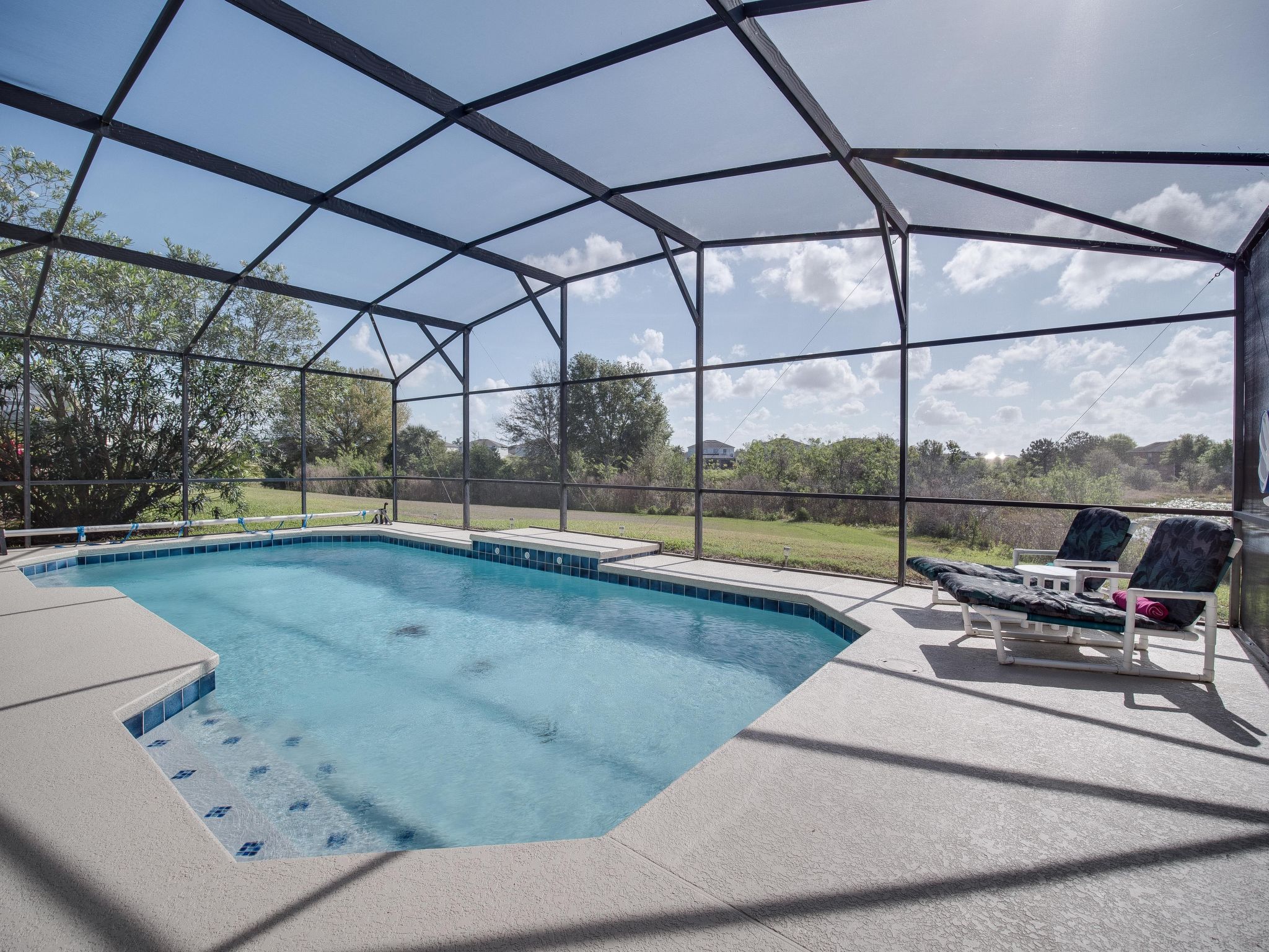 Photo of Haus in Davenport mit privatem Pool und Blick auf das Naturschutzgebiet