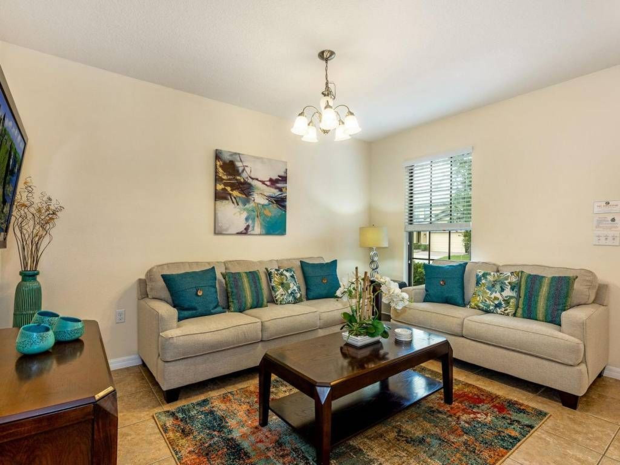 Photo of Wunderschönes Ferienhaus in Loughman mit Pool in Südlage und Blick auf das Natu