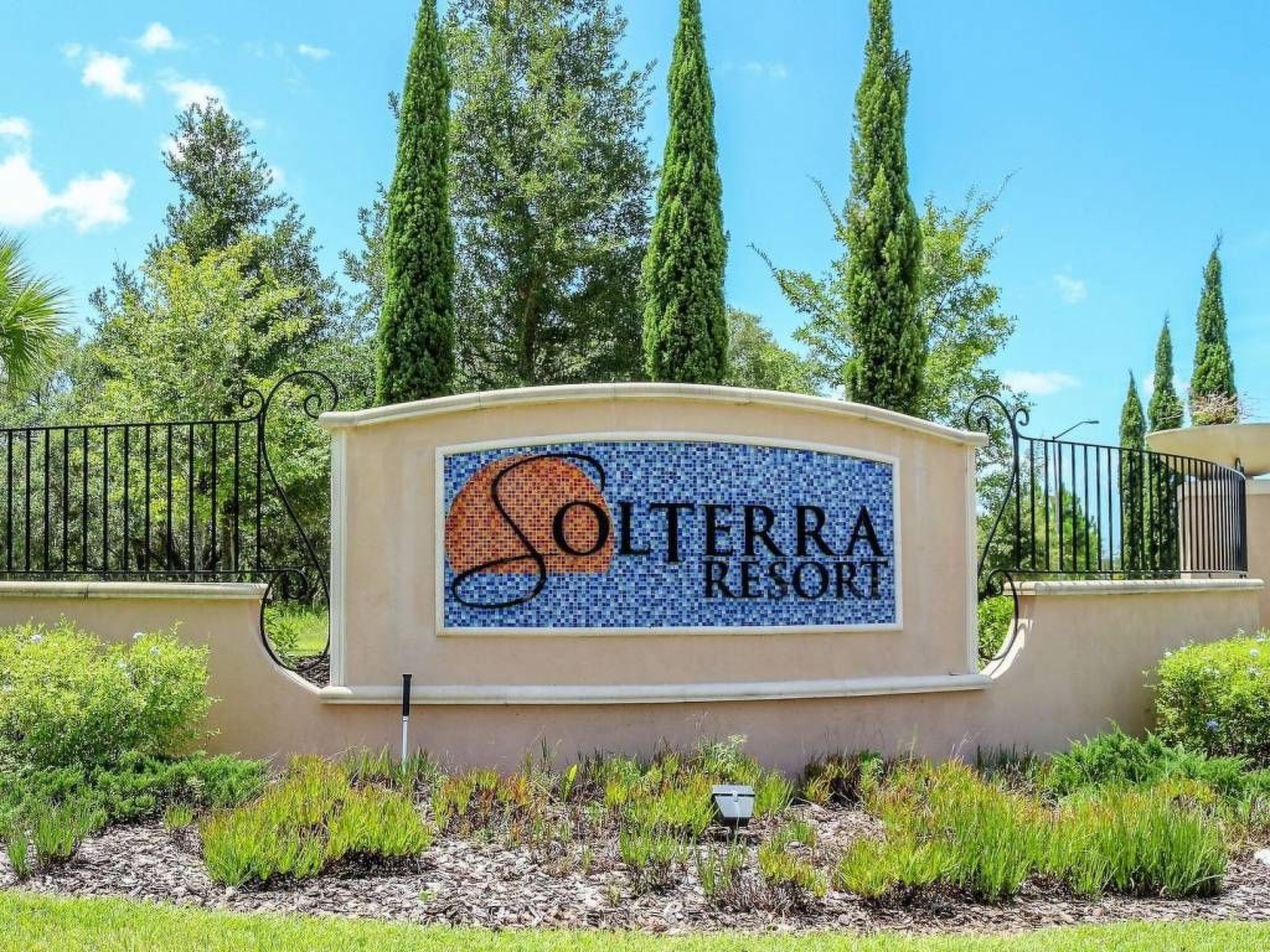 Photo of Haus in Davenport mit geräumigem Pool