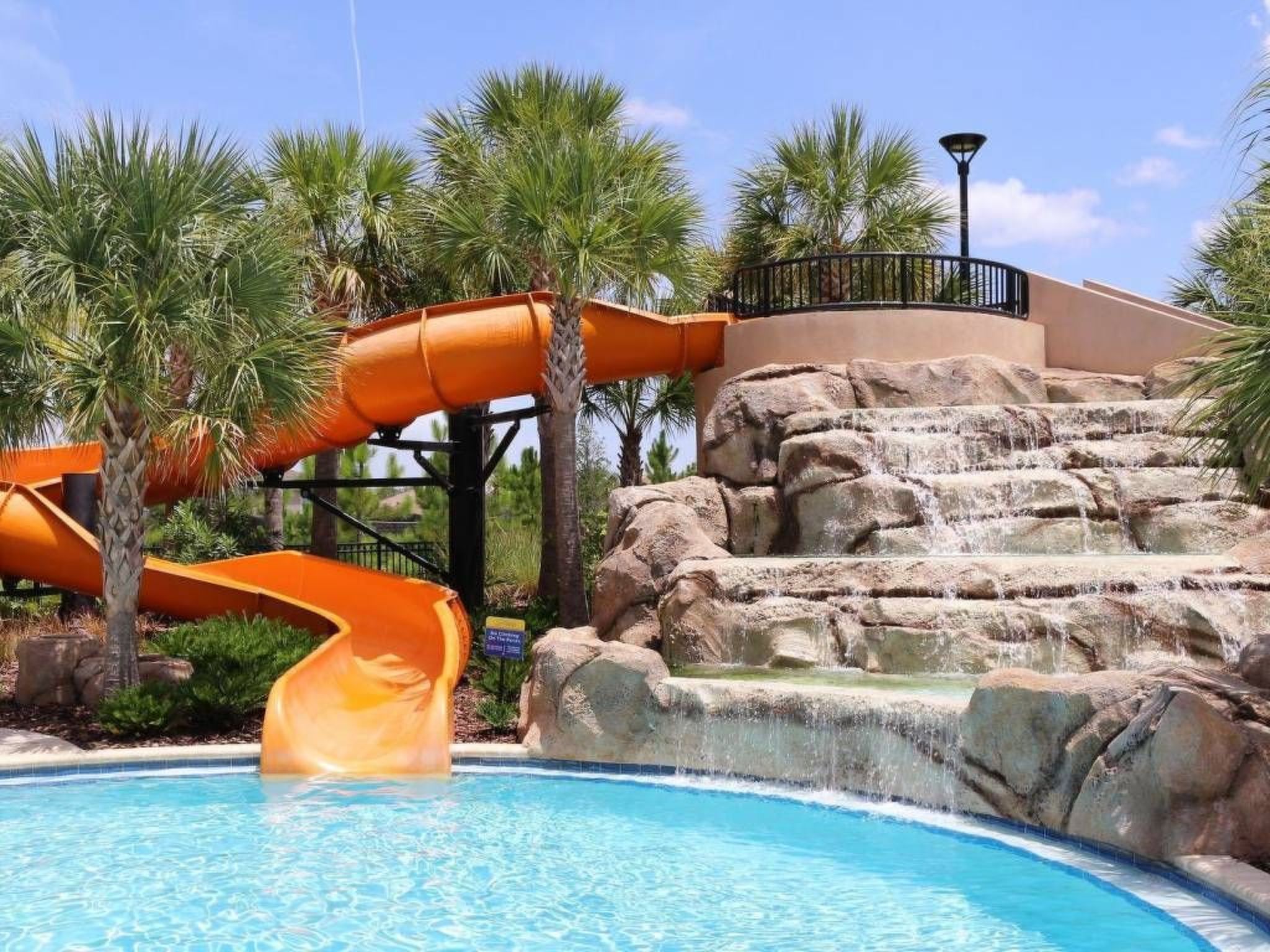 Photo of Haus in Davenport mit geräumigem Pool