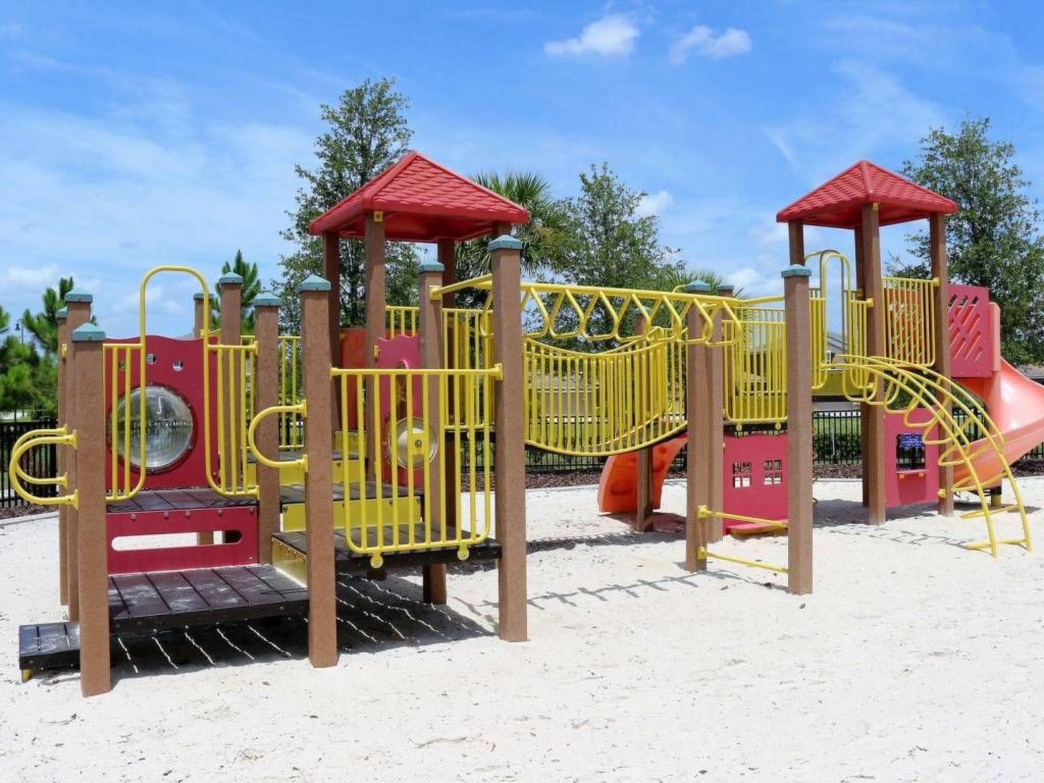 Photo of Haus in Davenport mit geräumigem Pool