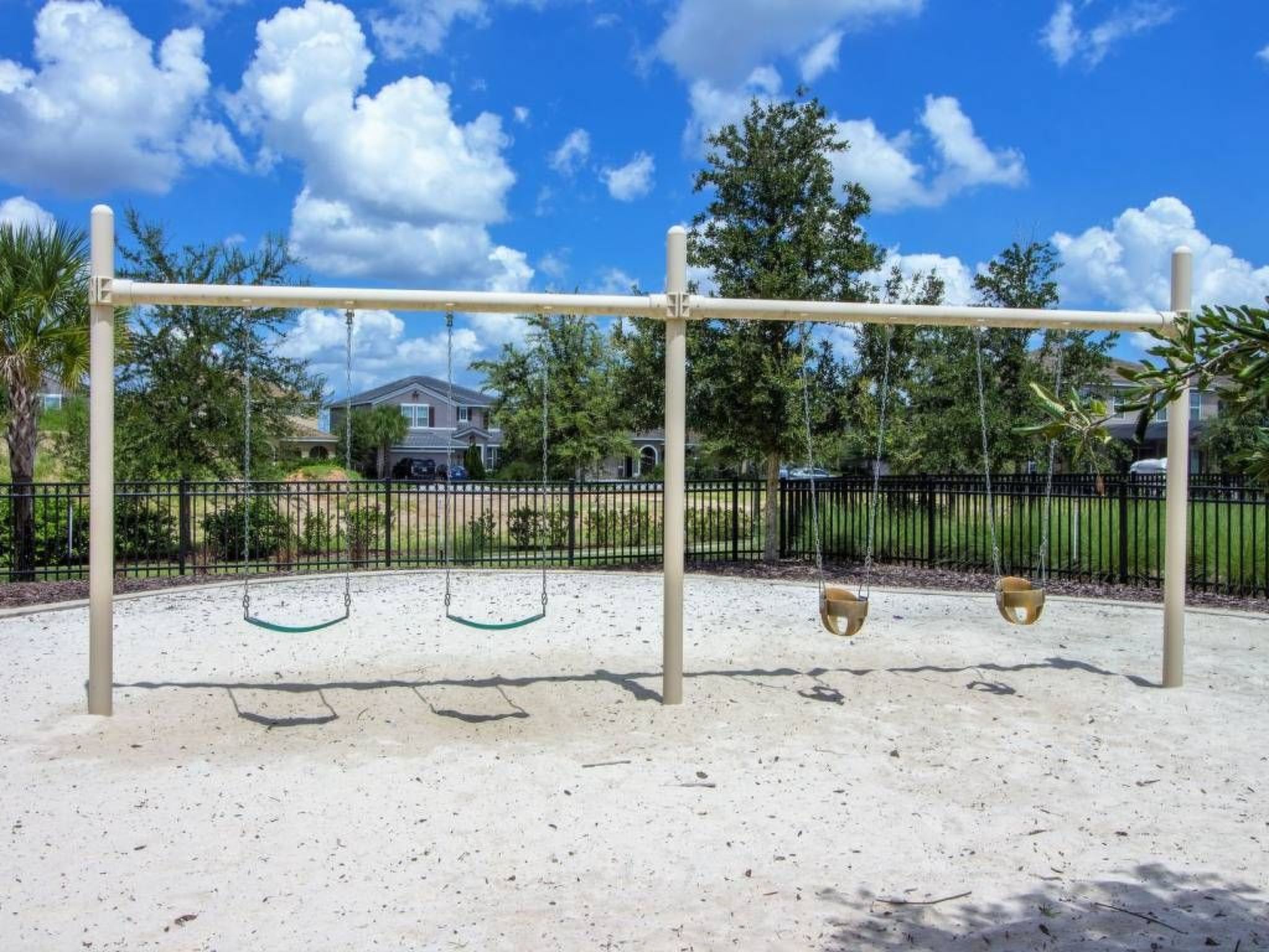 Photo of Haus in Davenport mit geräumigem Pool