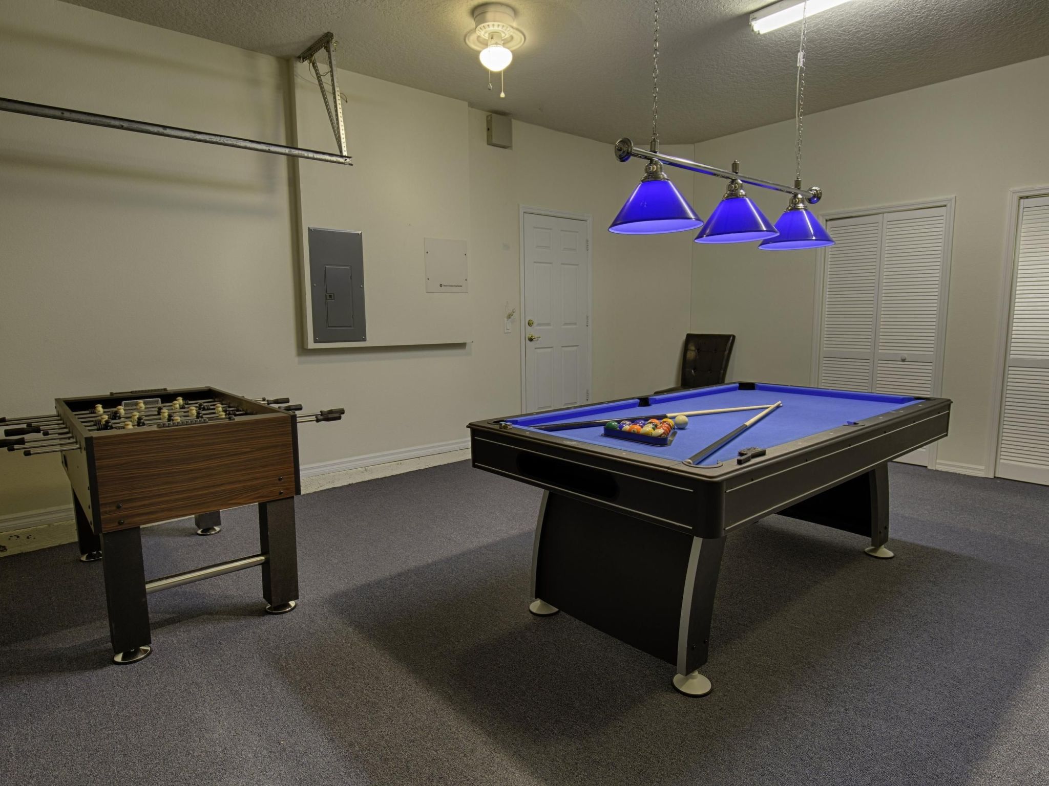 Photo of Große, luxuriöse Ferienvilla mit Pool und Spieleraum, in ruhiger Umgebung in de