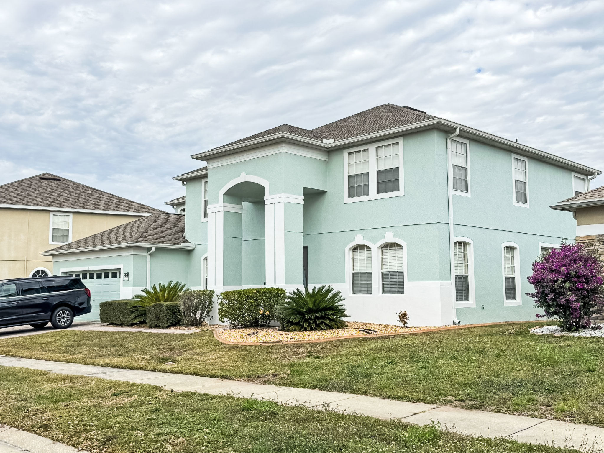 Photo of Villa mit privatem Pool und Spa mit Blick auf den Golfplatz