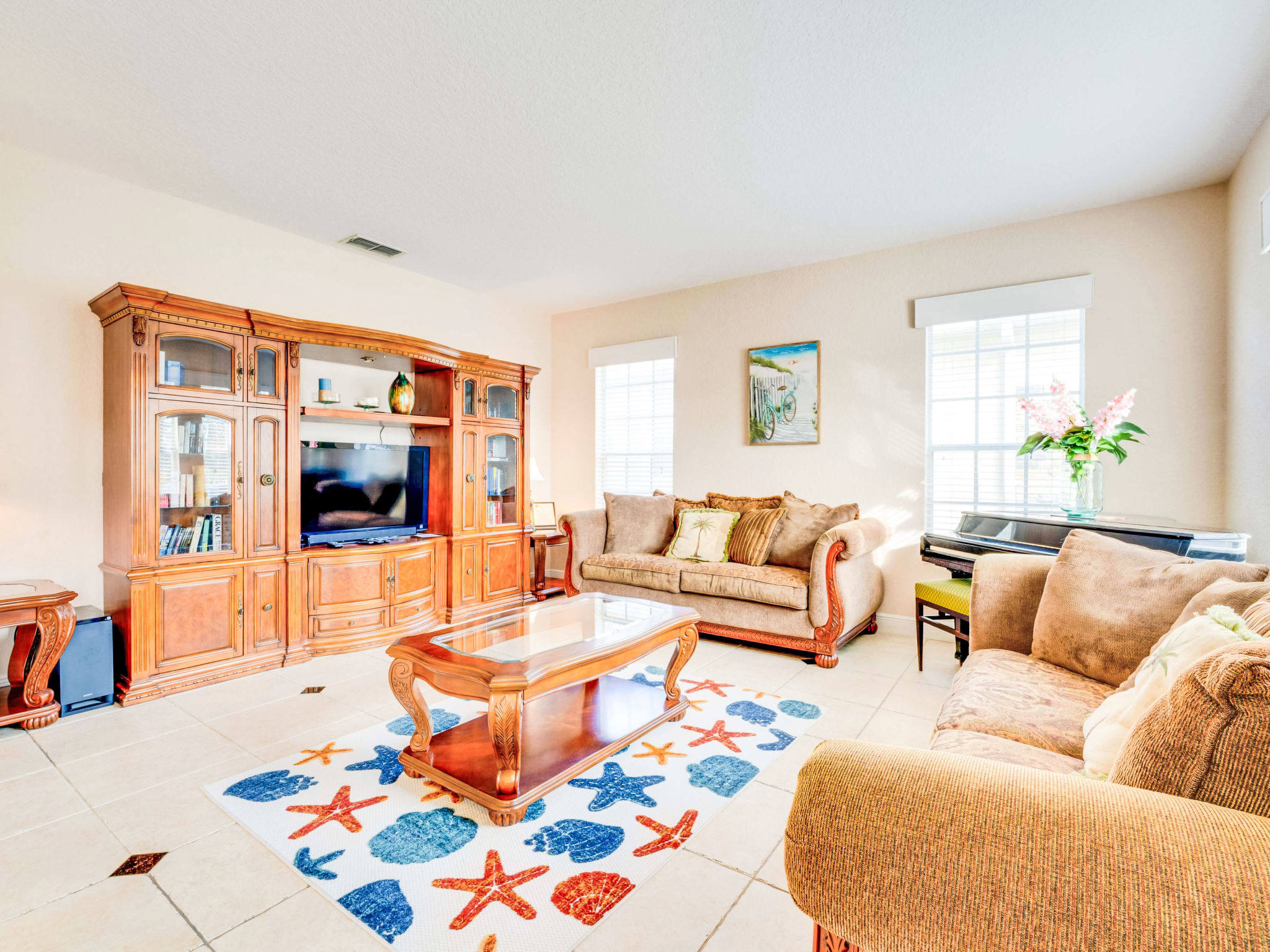 Photo of Villa mit privatem Pool und Spa mit Blick auf den Golfplatz