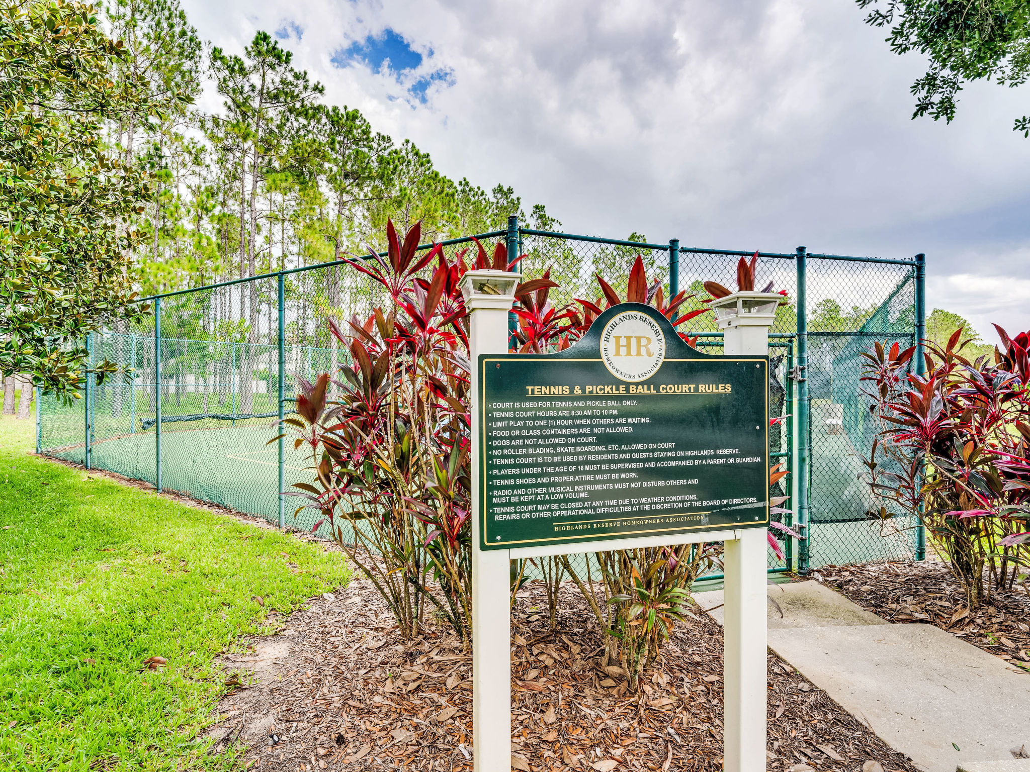 Photo of Villa mit privatem Pool und Spa mit Blick auf den Golfplatz