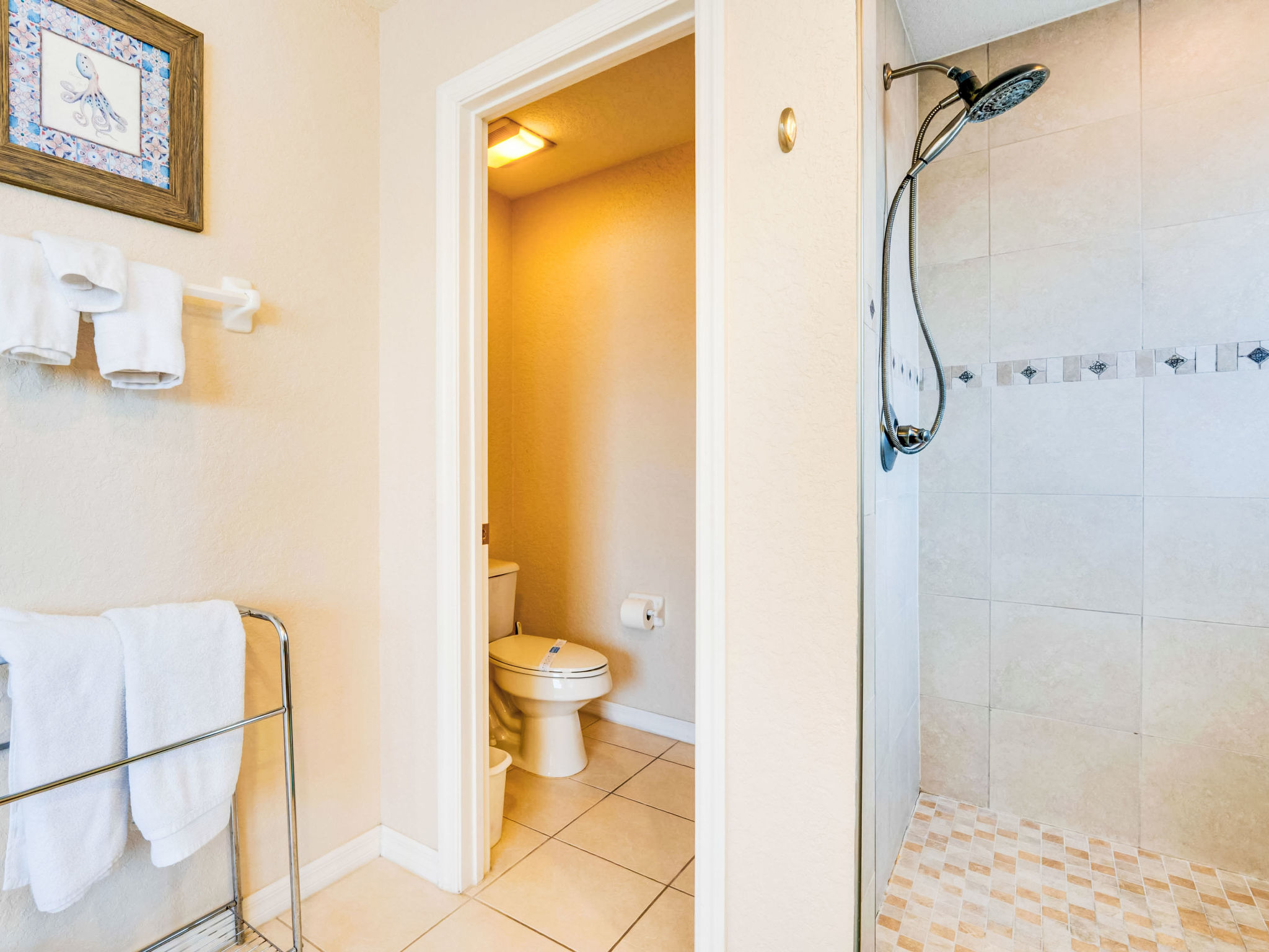 Photo of Villa mit privatem Pool und Spa mit Blick auf den Golfplatz