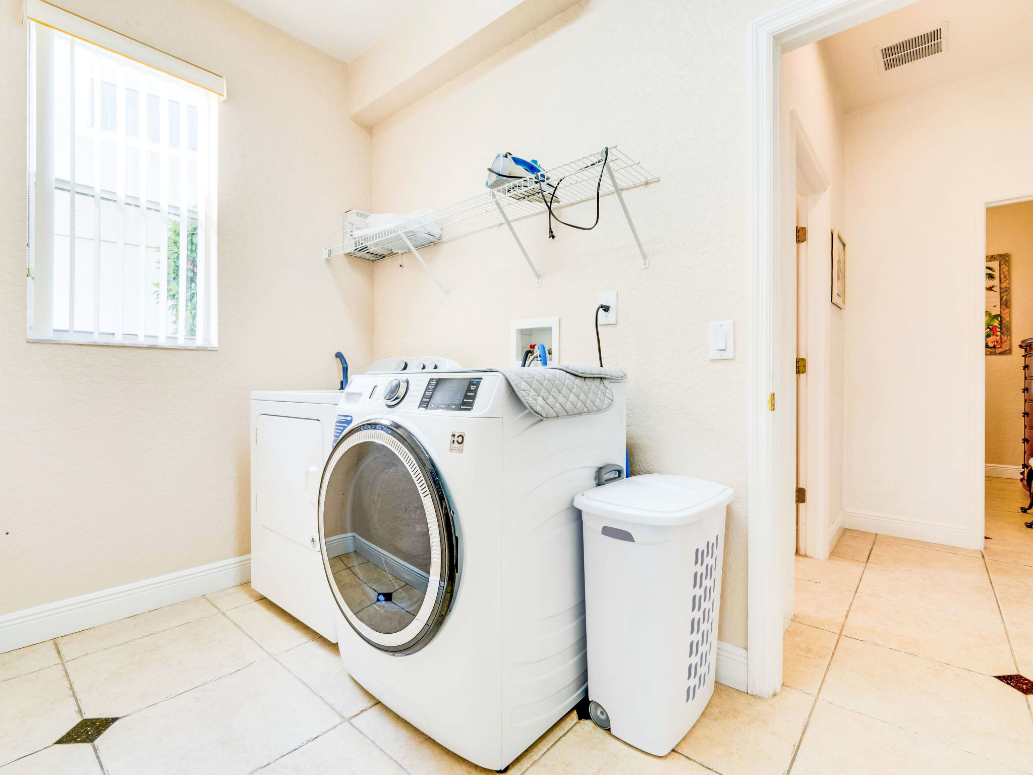 Photo of Villa mit privatem Pool und Spa mit Blick auf den Golfplatz