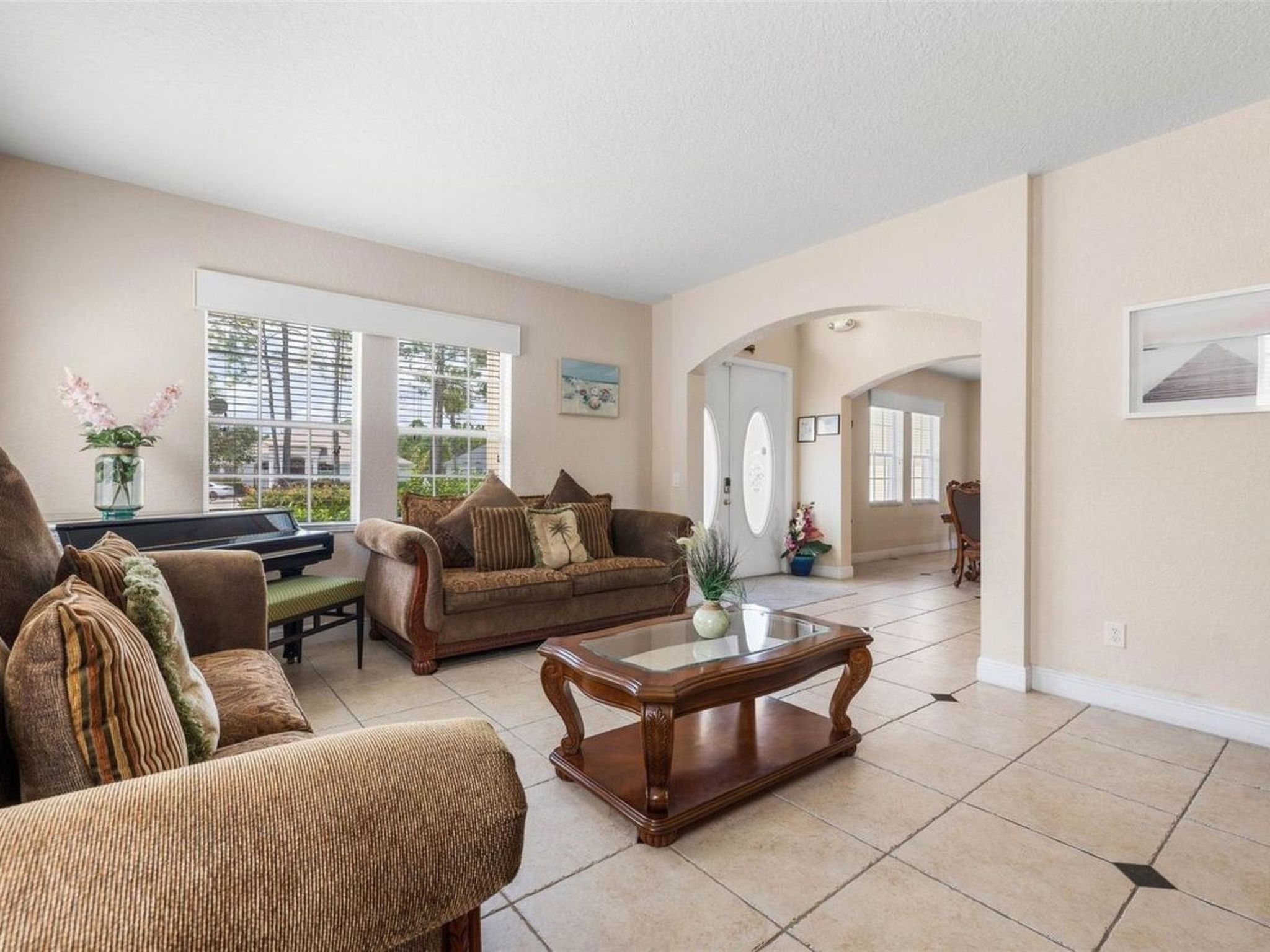 Photo of Villa mit privatem Pool und Spa mit Blick auf den Golfplatz