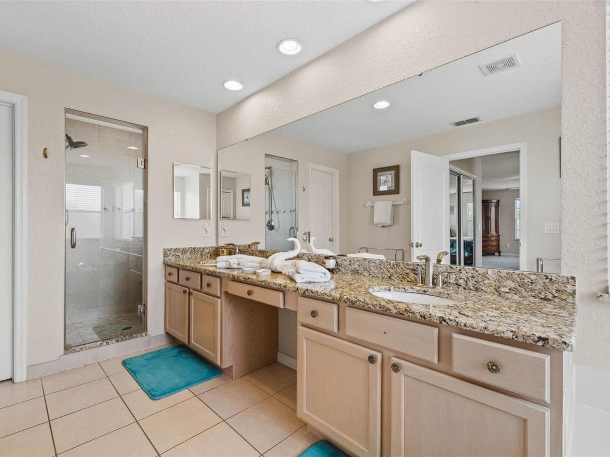 Photo of Villa mit privatem Pool und Spa mit Blick auf den Golfplatz