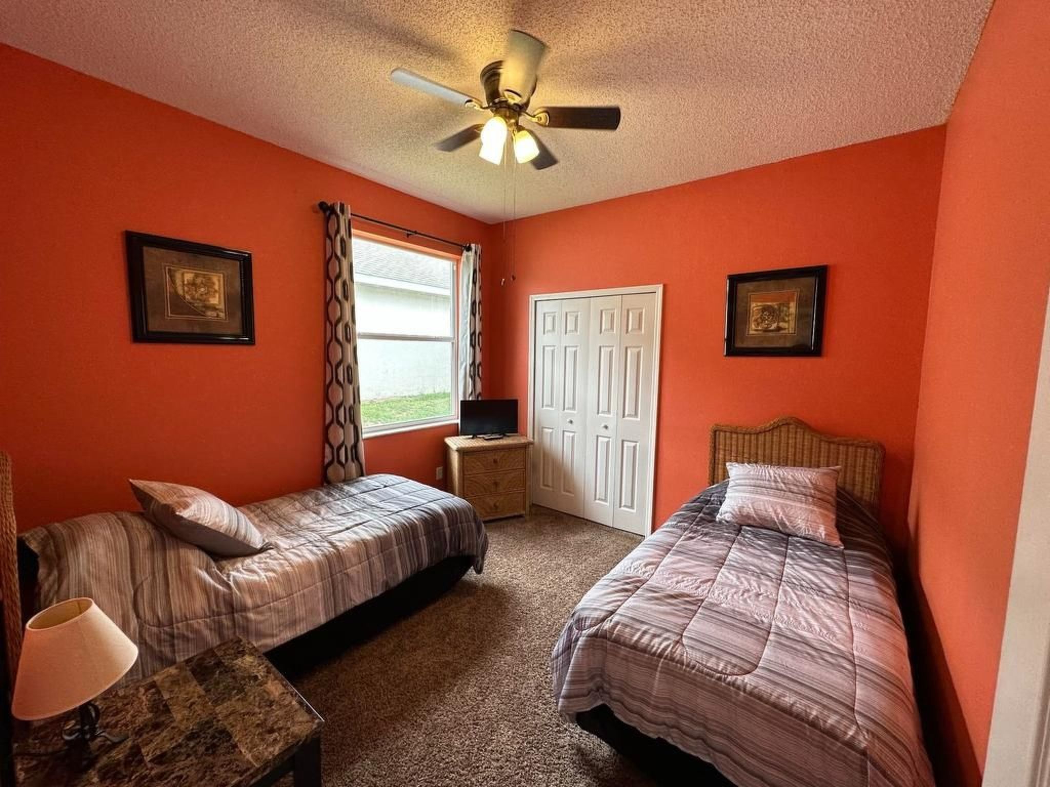 Photo of Ruhige Disney Area Villa mit ganztägiger Sonne und Pool