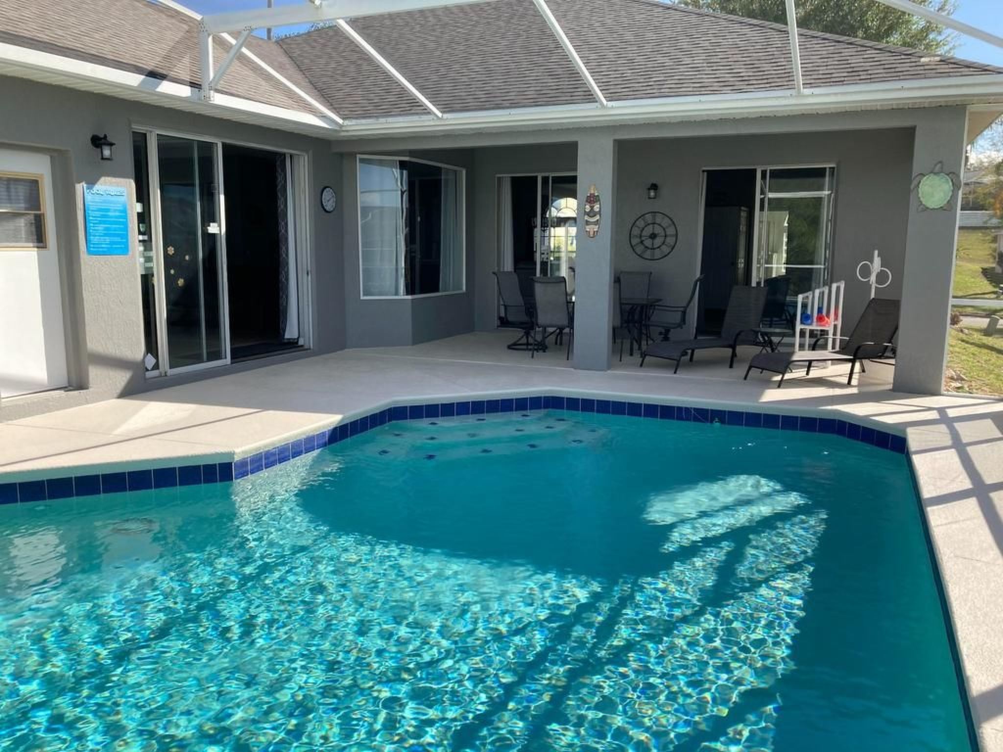 Photo of Ruhige Disney Area Villa mit ganztägiger Sonne und Pool