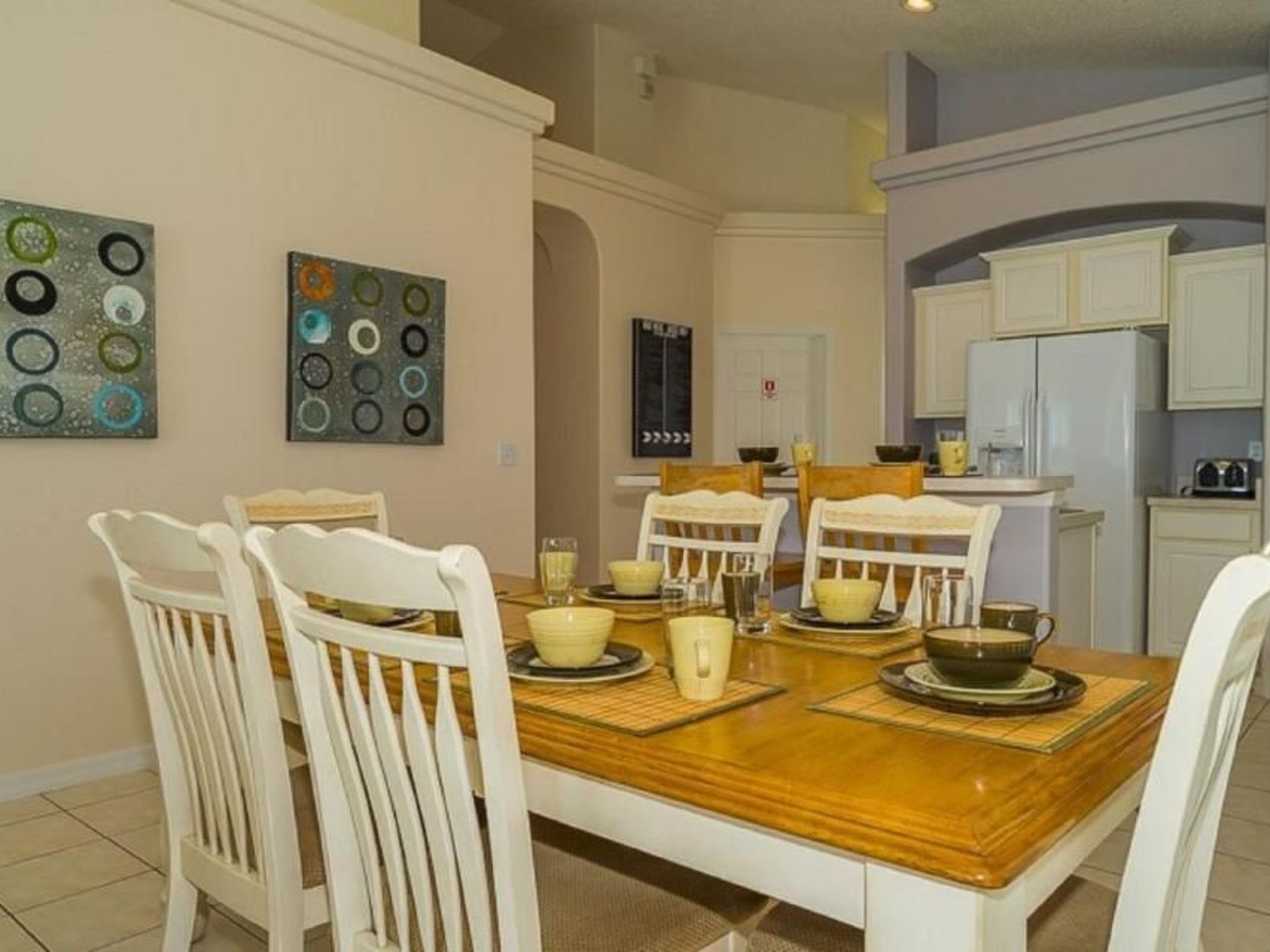 Photo of Ruhige Glenbrook-Flucht in der Nähe von Disney