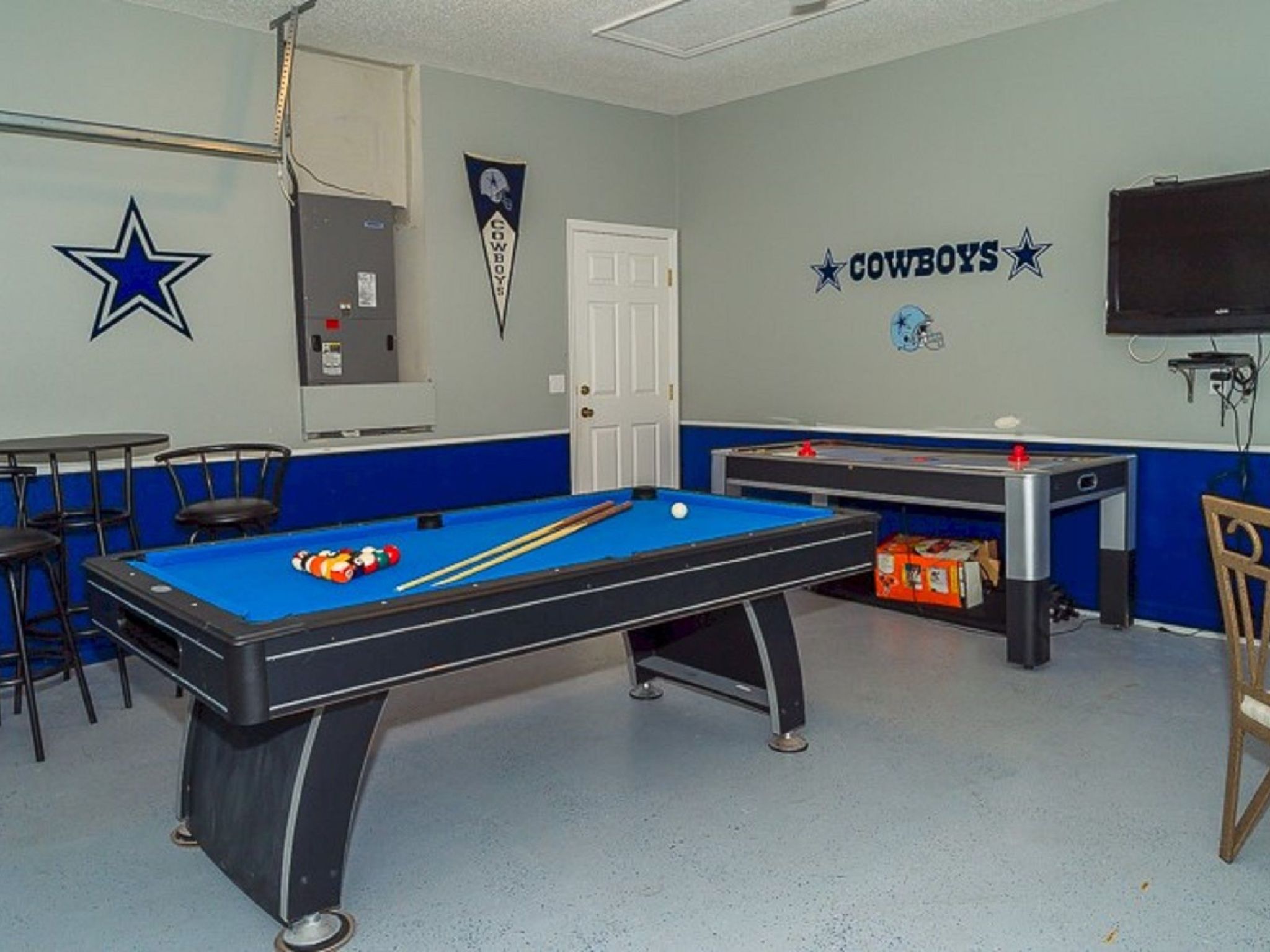 Photo of Ruhige Glenbrook-Flucht in der Nähe von Disney