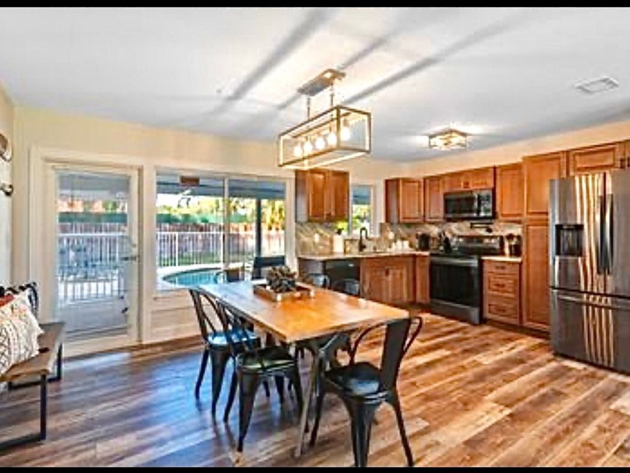 Kitchen / Dining Room