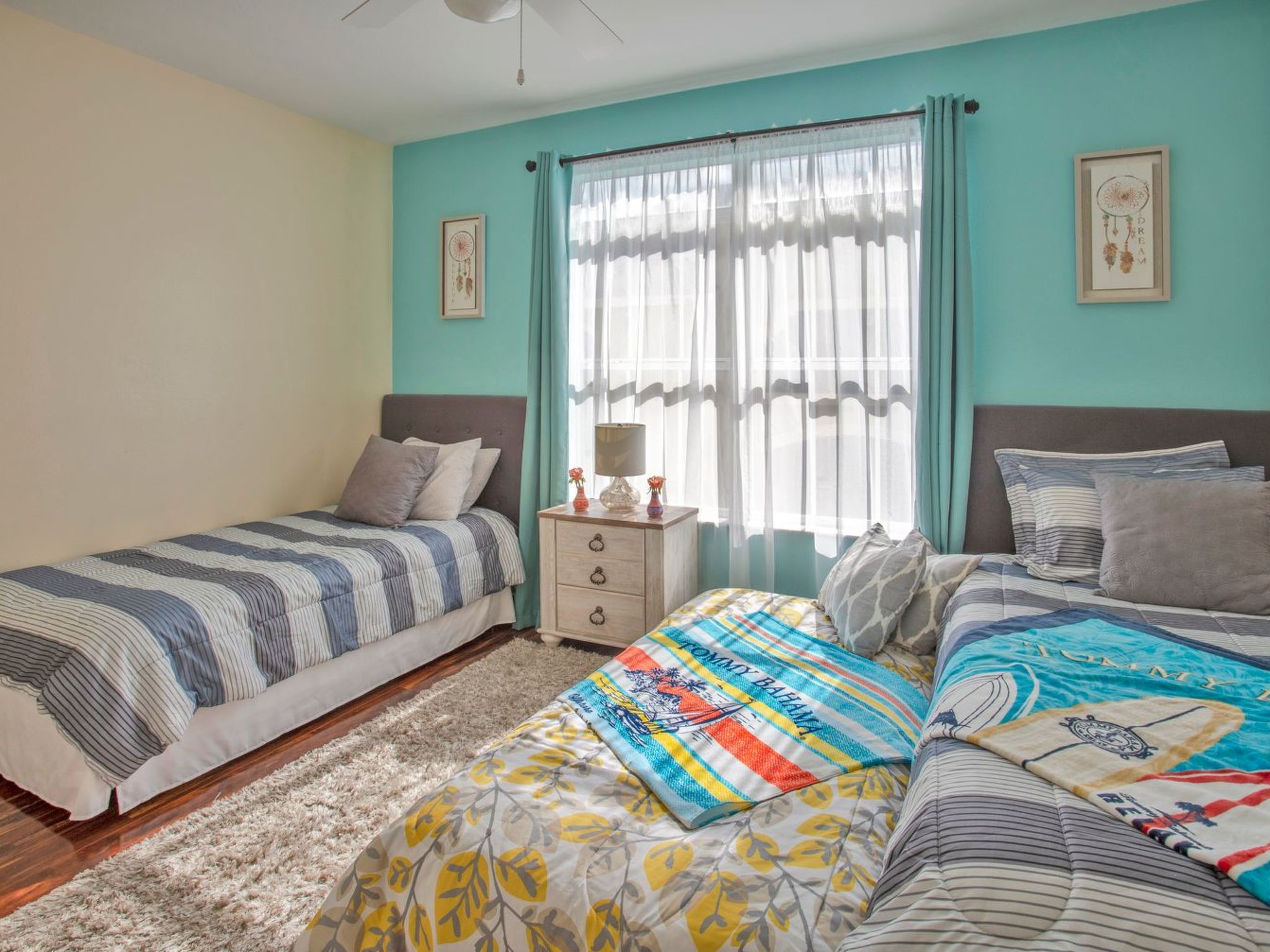 Photo of Neu renoviert in geschlossener Wohnanlage, erschwinglich - nur wenige Minuten v