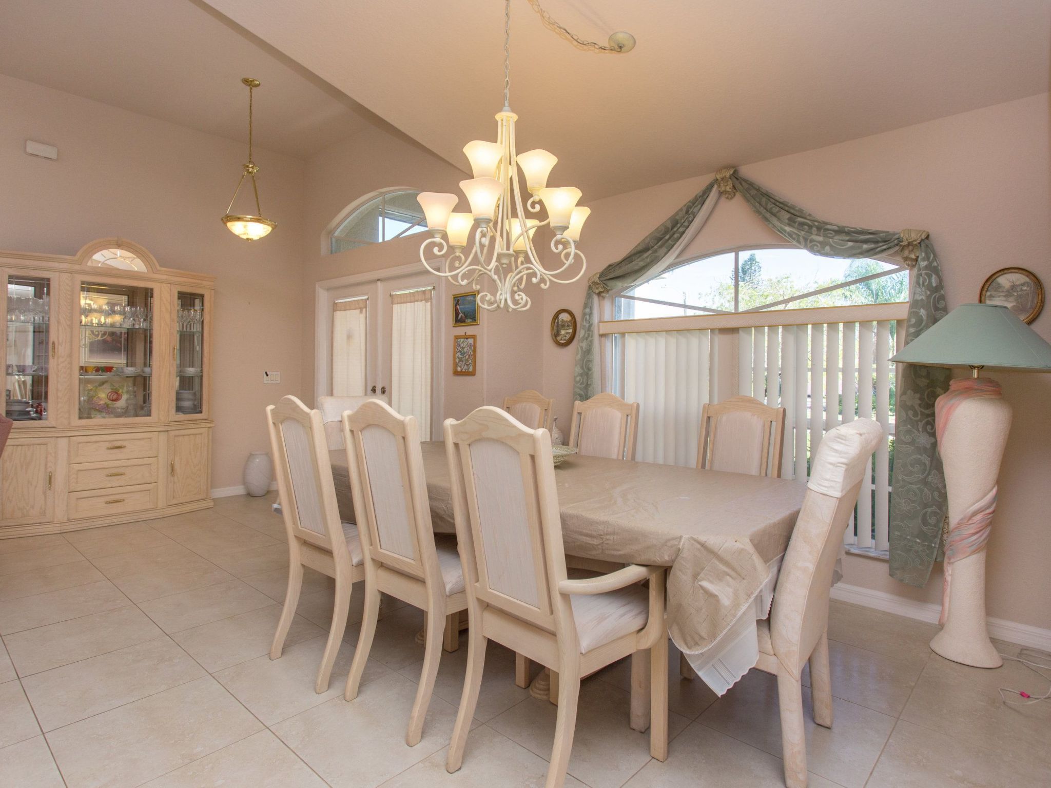 Villa Franca: Jouw Zonnige Oase met Privézwembad in Cape Coral - foto 7